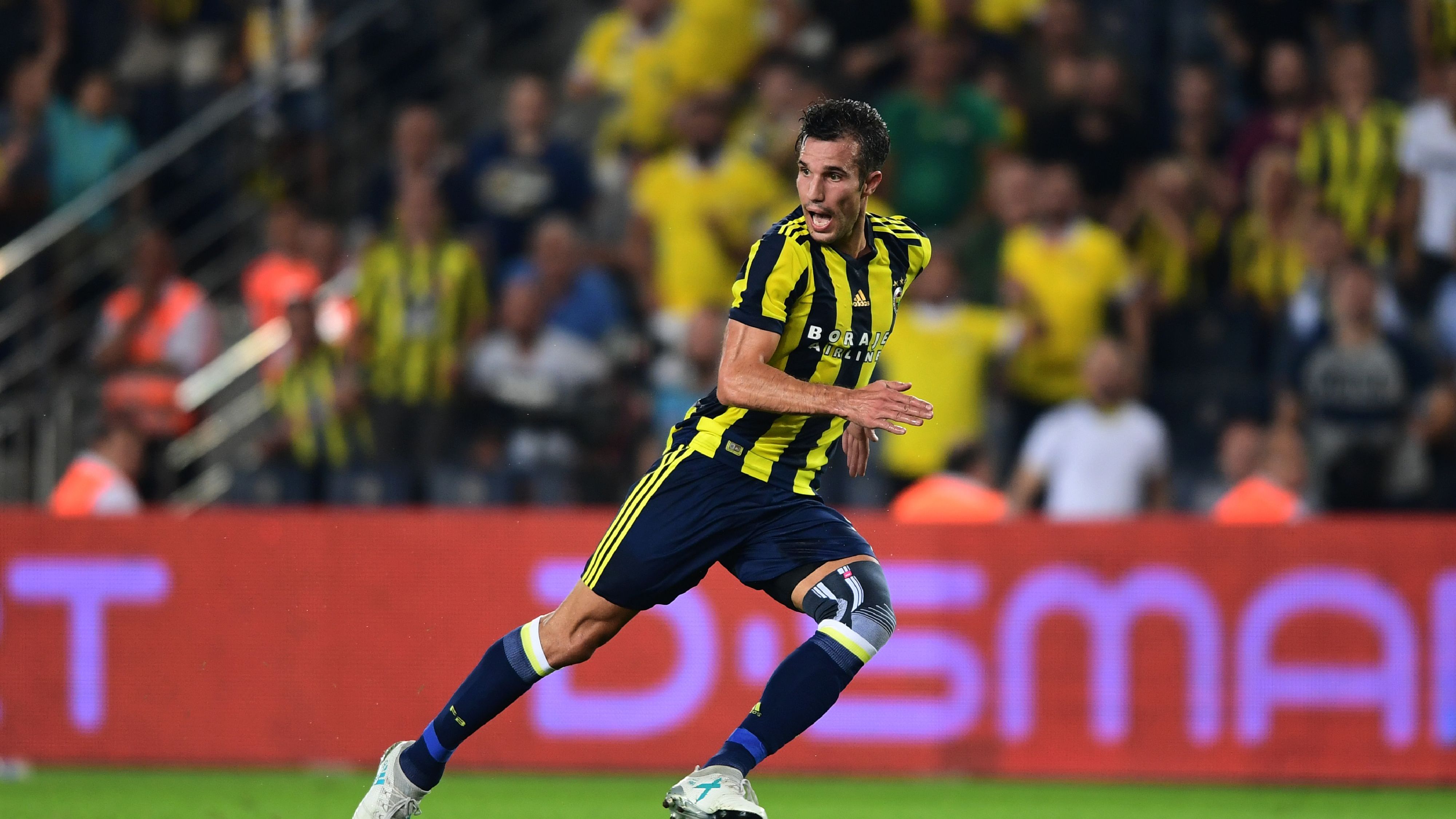 FBL-EUR-C3-FENERBAHCE-STURM-GRAZ