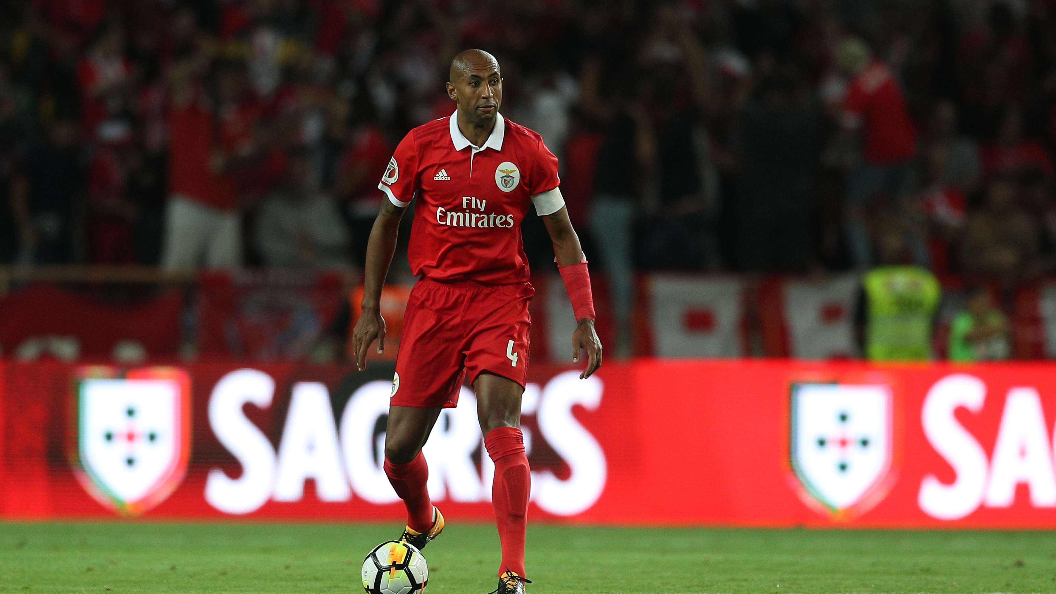 Benfica v Guimaraes - SuperTaca