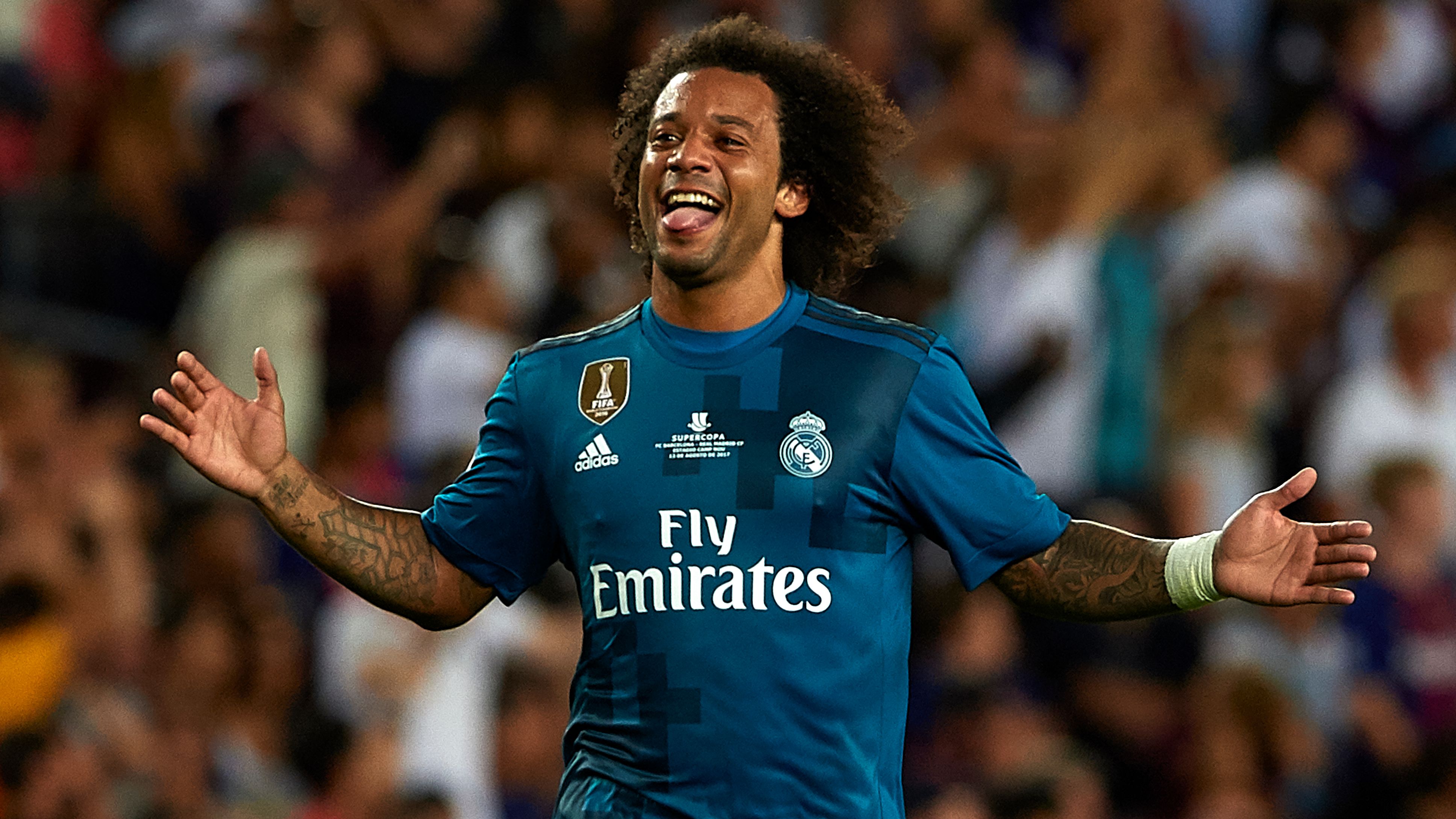 FC Barcelona v Real Madrid - Supercopa de Espana: 1st Leg