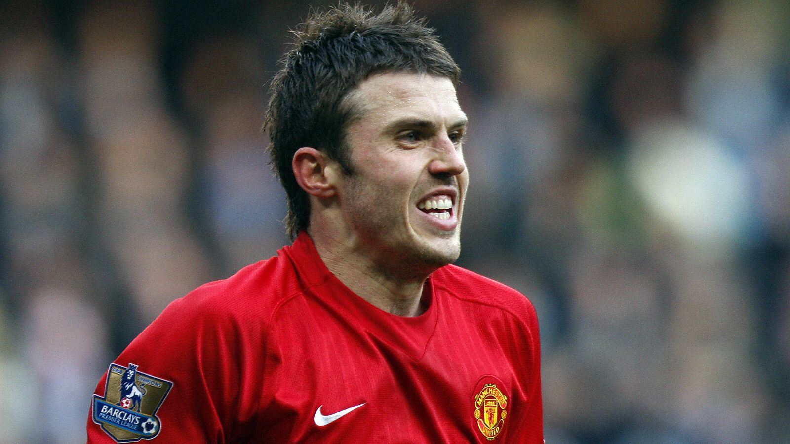 Manchester United's English midfielder M