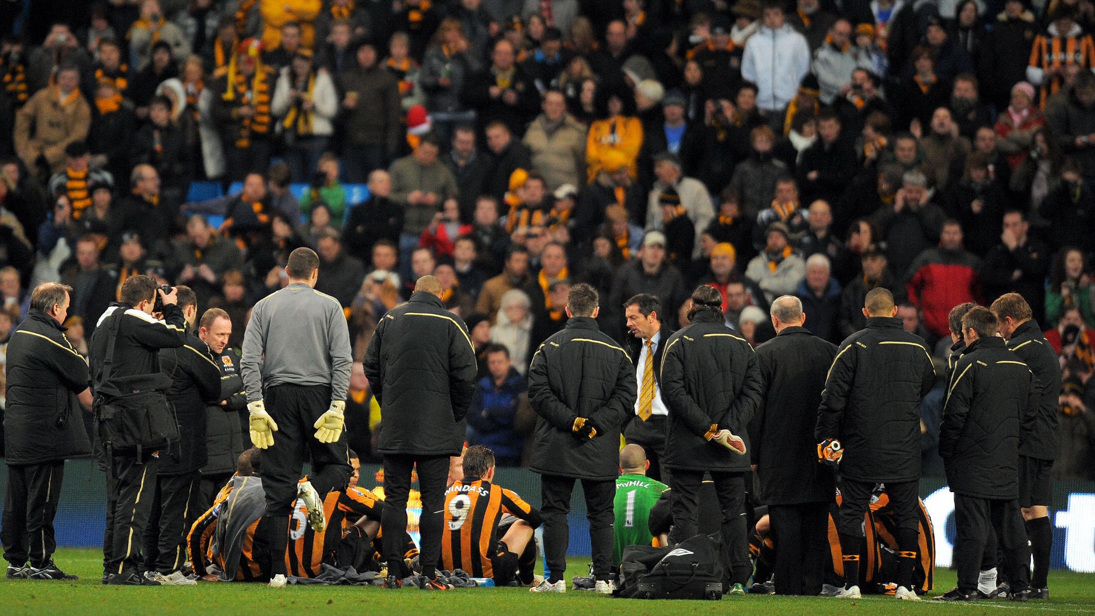 Hull City manager Phil Brown delibers hi