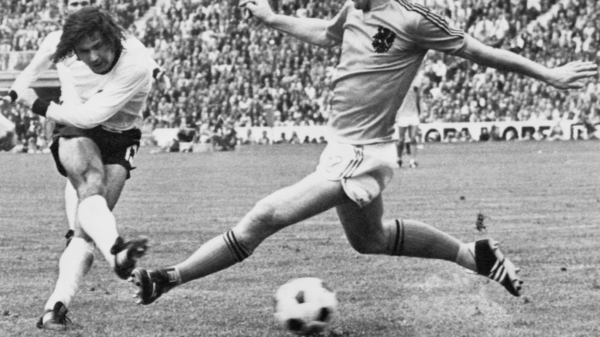 SOCCER-WORLD CUP 74-WEST GERMANY-NETHERLANDS