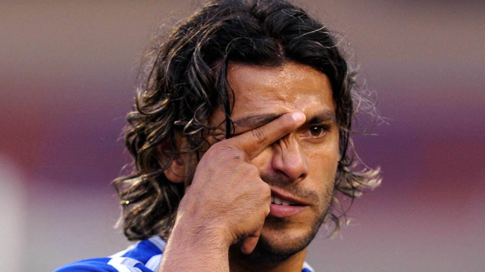 Colombian footballer Gerardo Bedoya gest