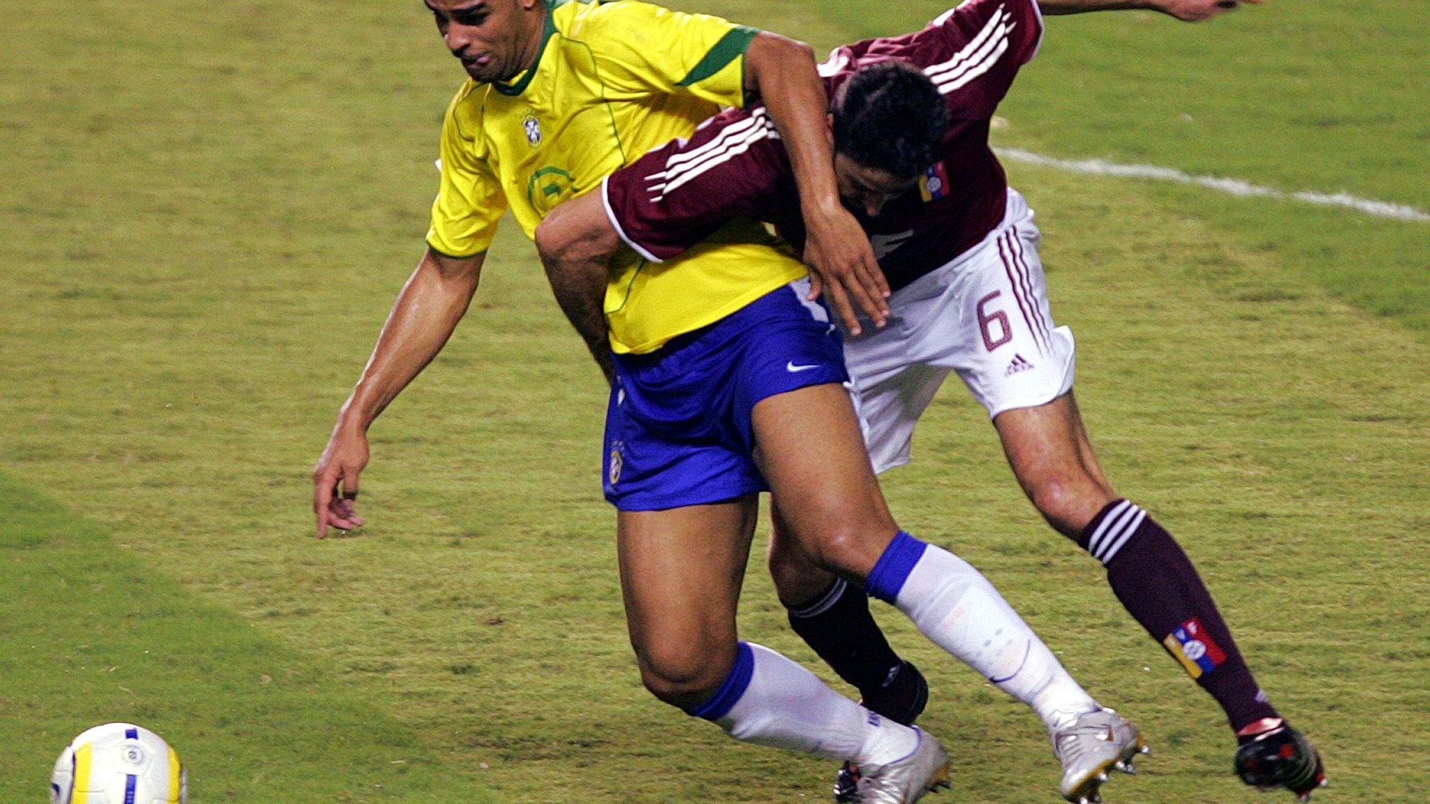 FBL-WC2006-BRAZIL-VENEZUELA
