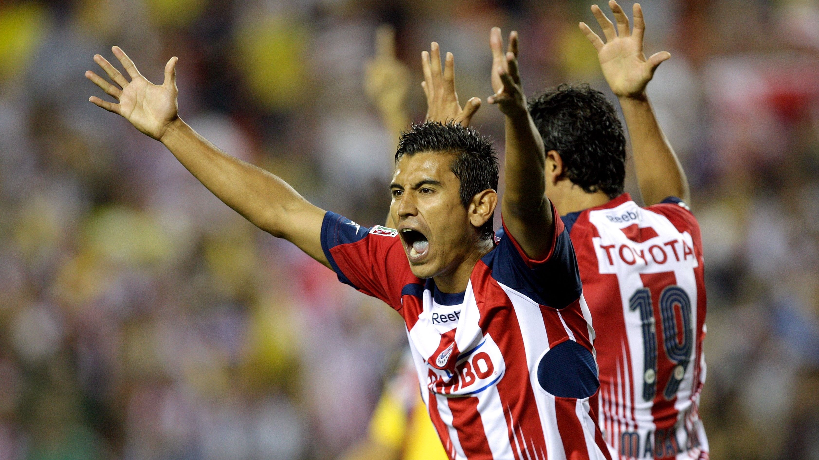 Chivas de Guadalajara v Club América