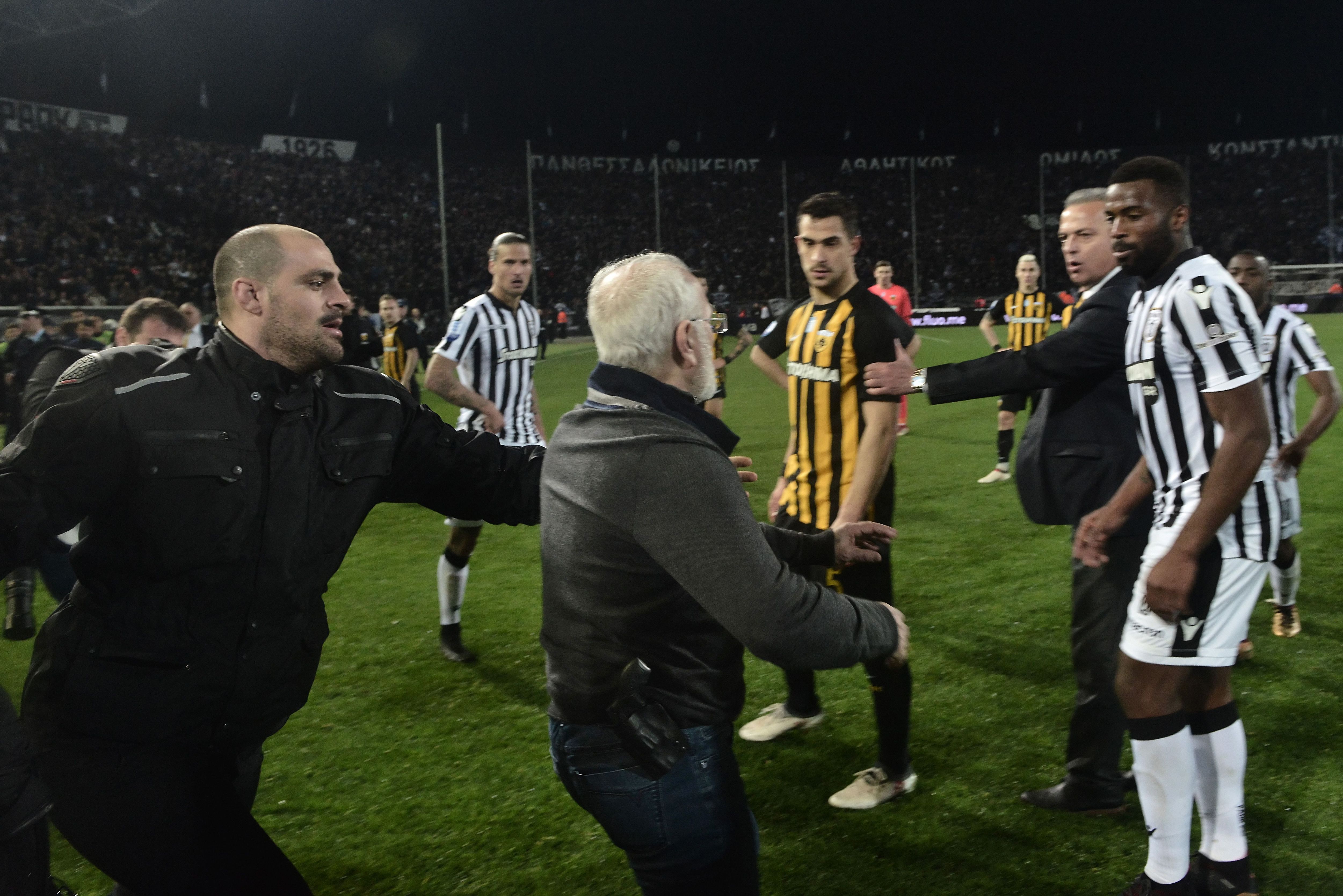 TOPSHOT-FBL-GRE-SUPERLEAGUE-PAOK-AEK