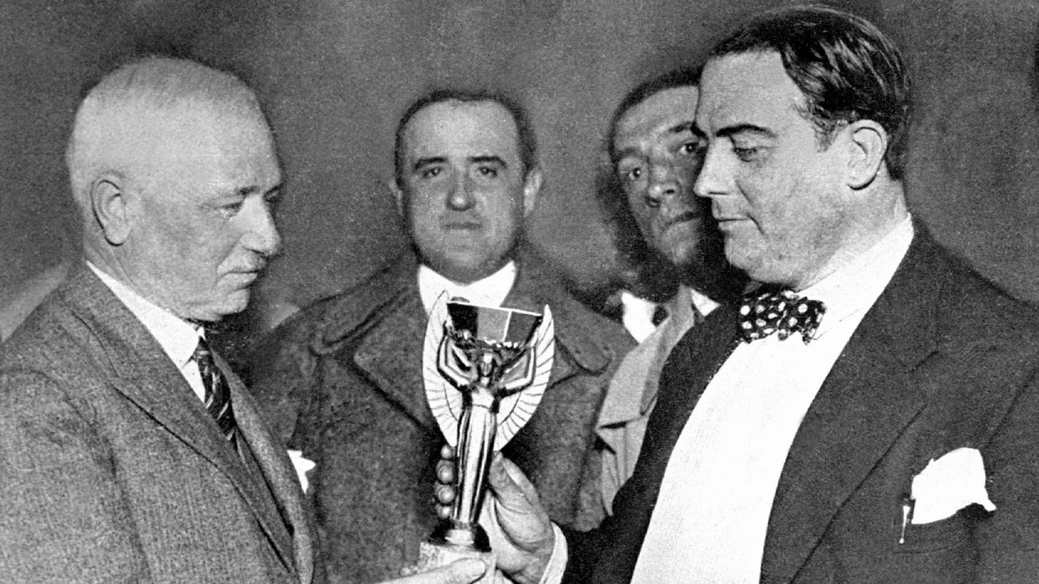 WORLD CUP-1930-JULES RIMET-TROPHY