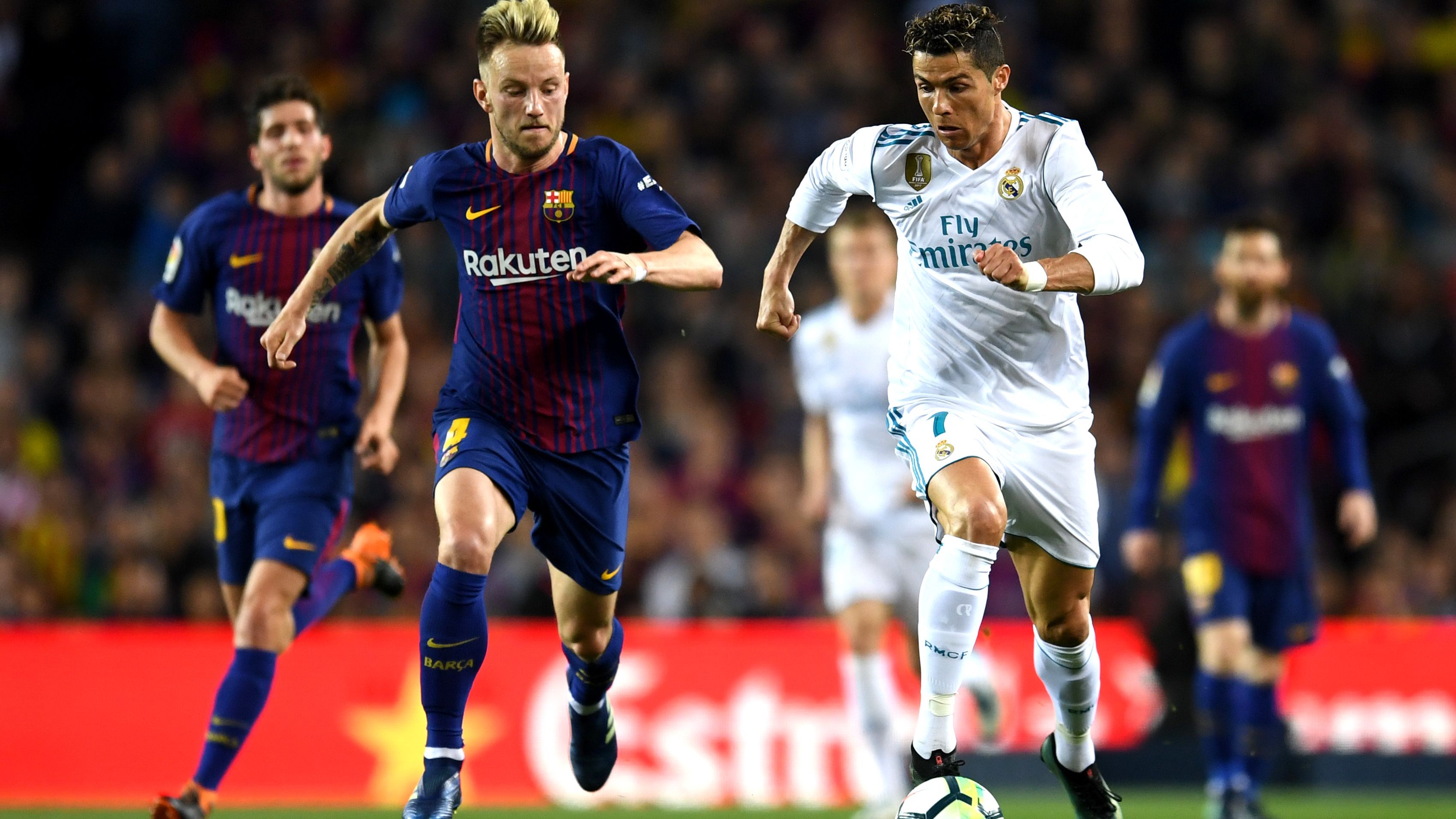 Barcelona v Real Madrid - La Liga