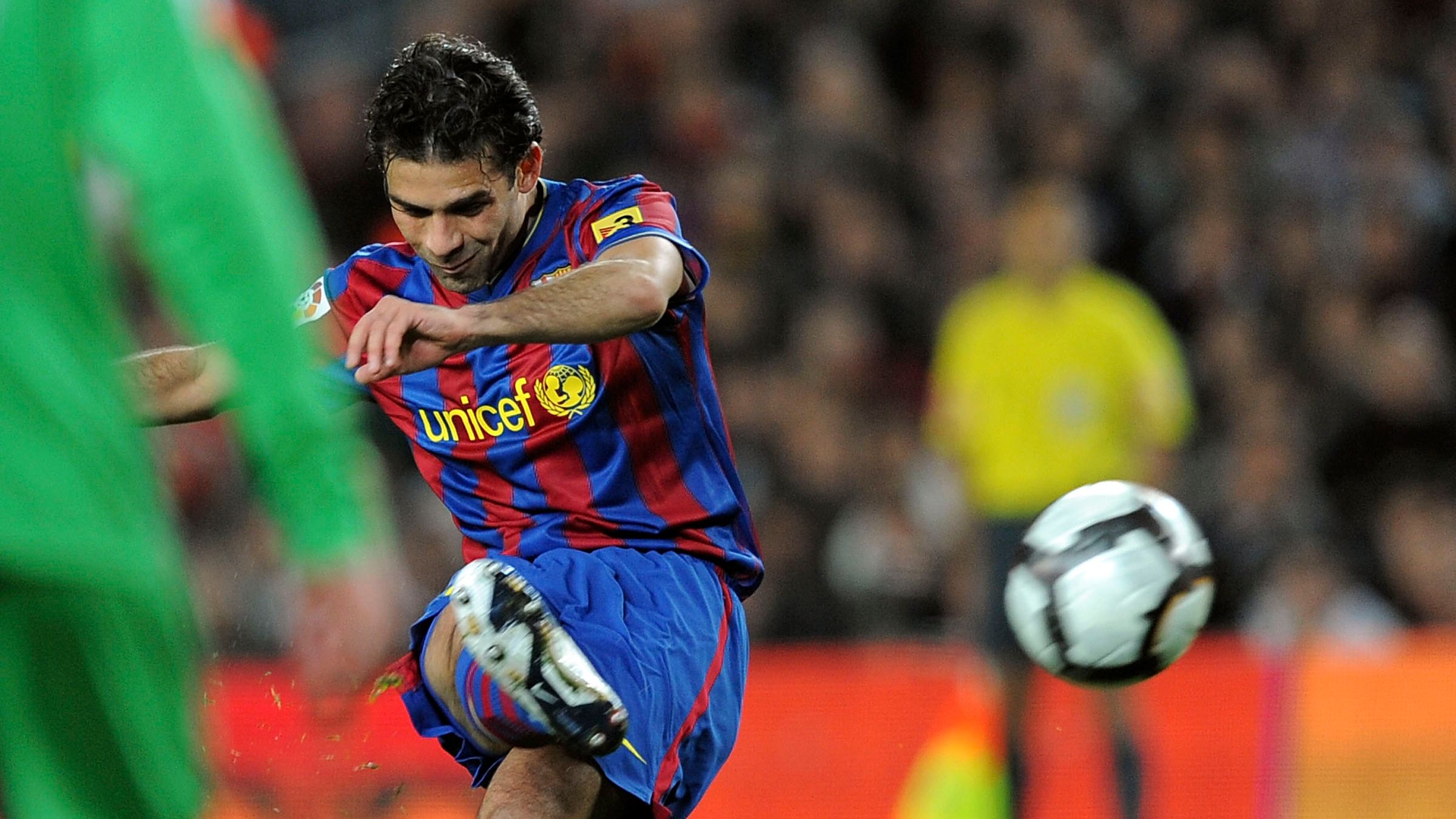 Barcelona v Racing Santander - La Liga