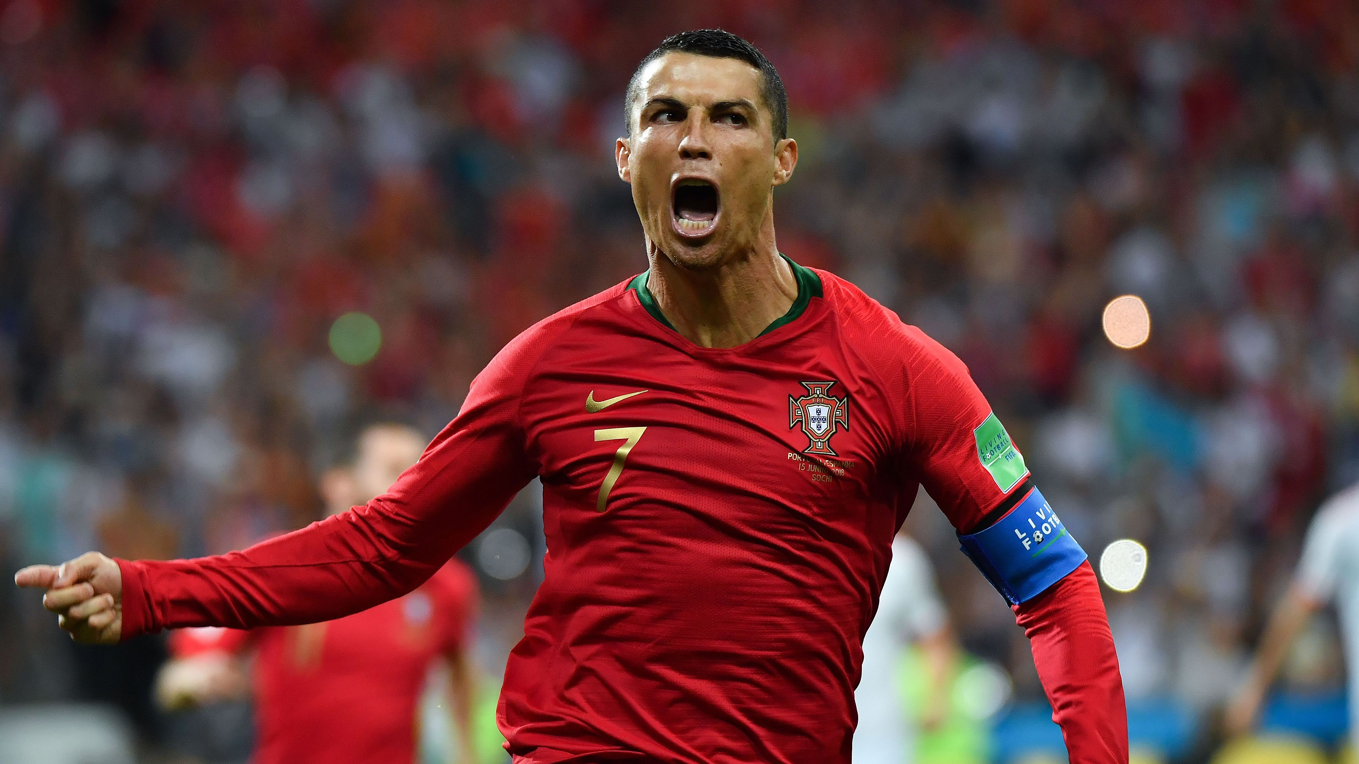 TOPSHOT-FBL-WC-2018-MATCH3-POR-ESP