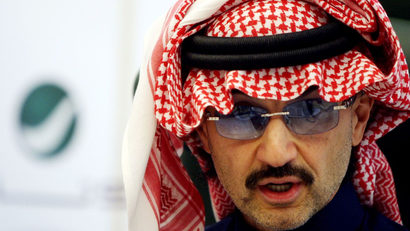 "كلام لا يليق بالأمير وليد بن طلال" .. طلب استعارة مالك الهلال يشعل خلافًا إعلاميًا