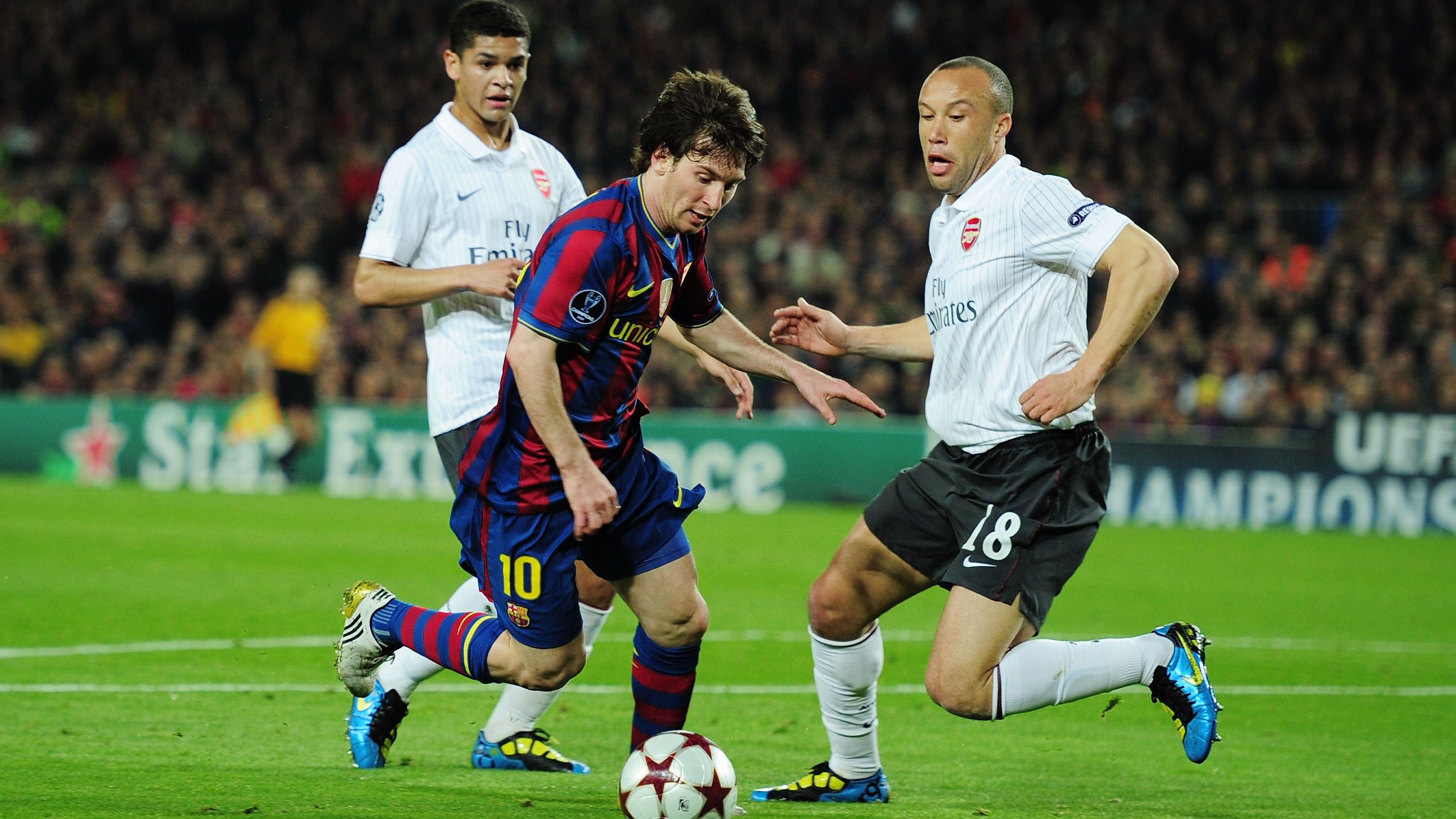 Barcelona v Arsenal - UEFA Champions League
