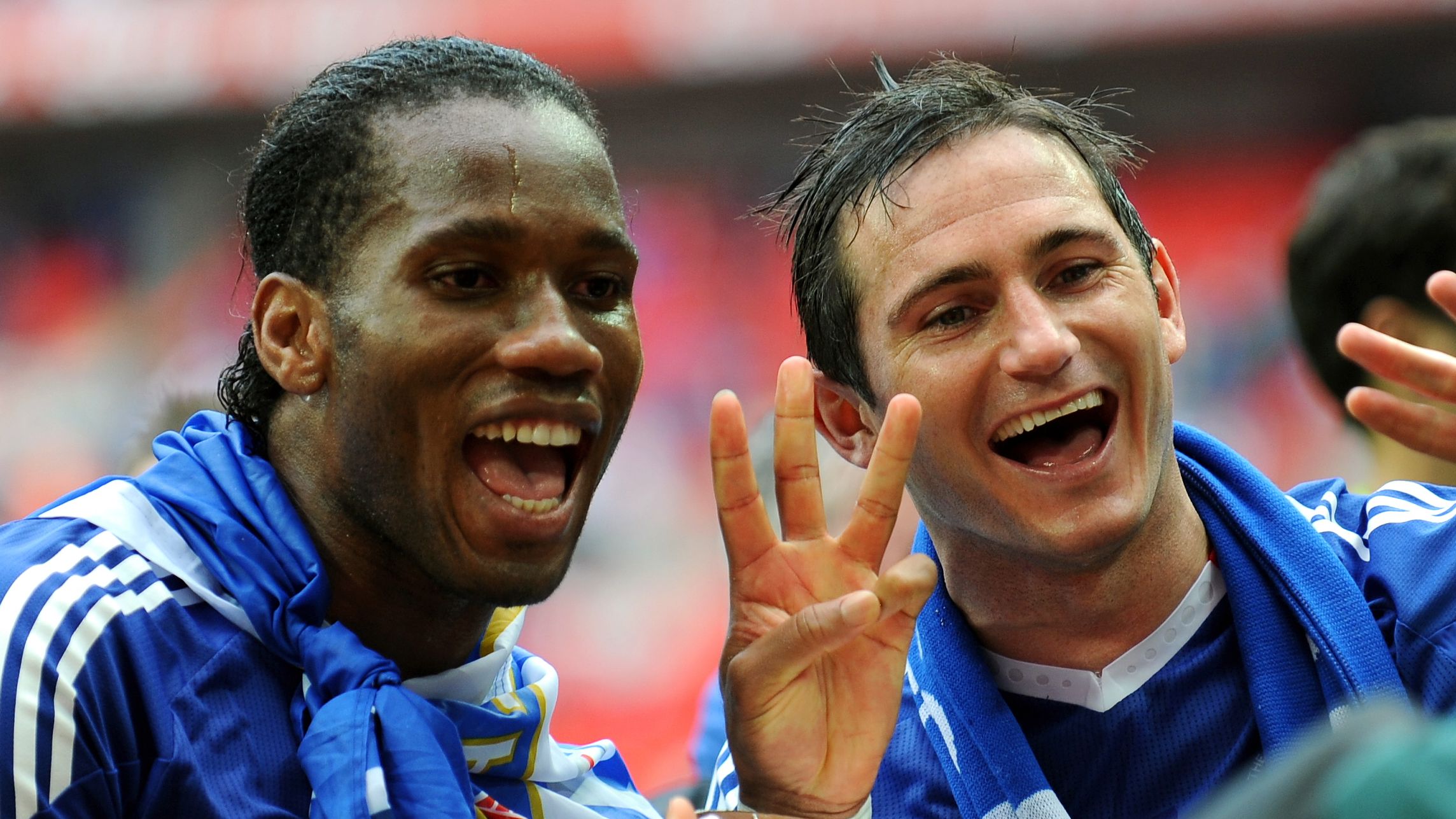 Chelsea's Didier Drogba (L) and Frank La