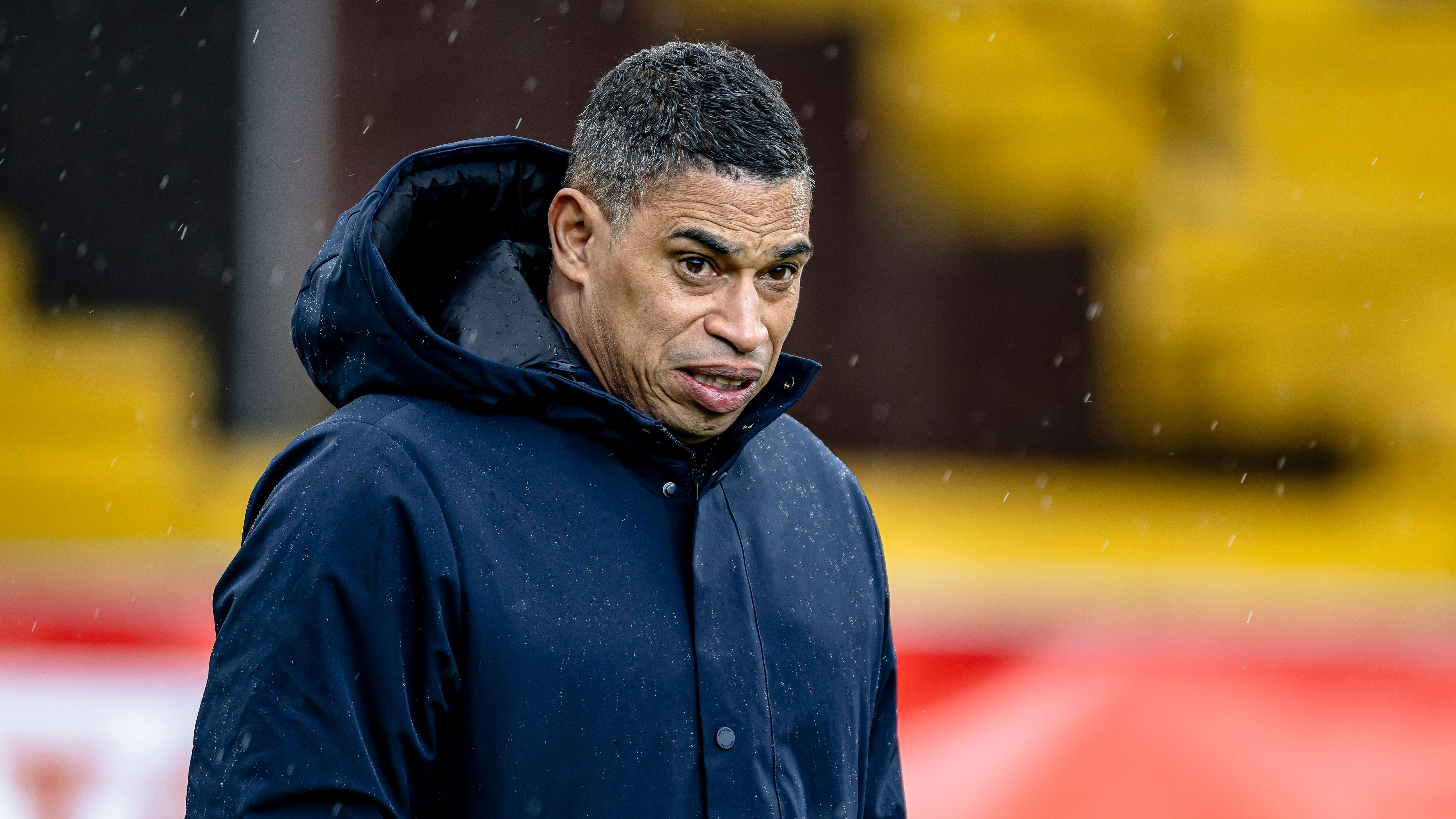 Michael Reiziger dispara contra os críticos: "São sempre pessoas que..."