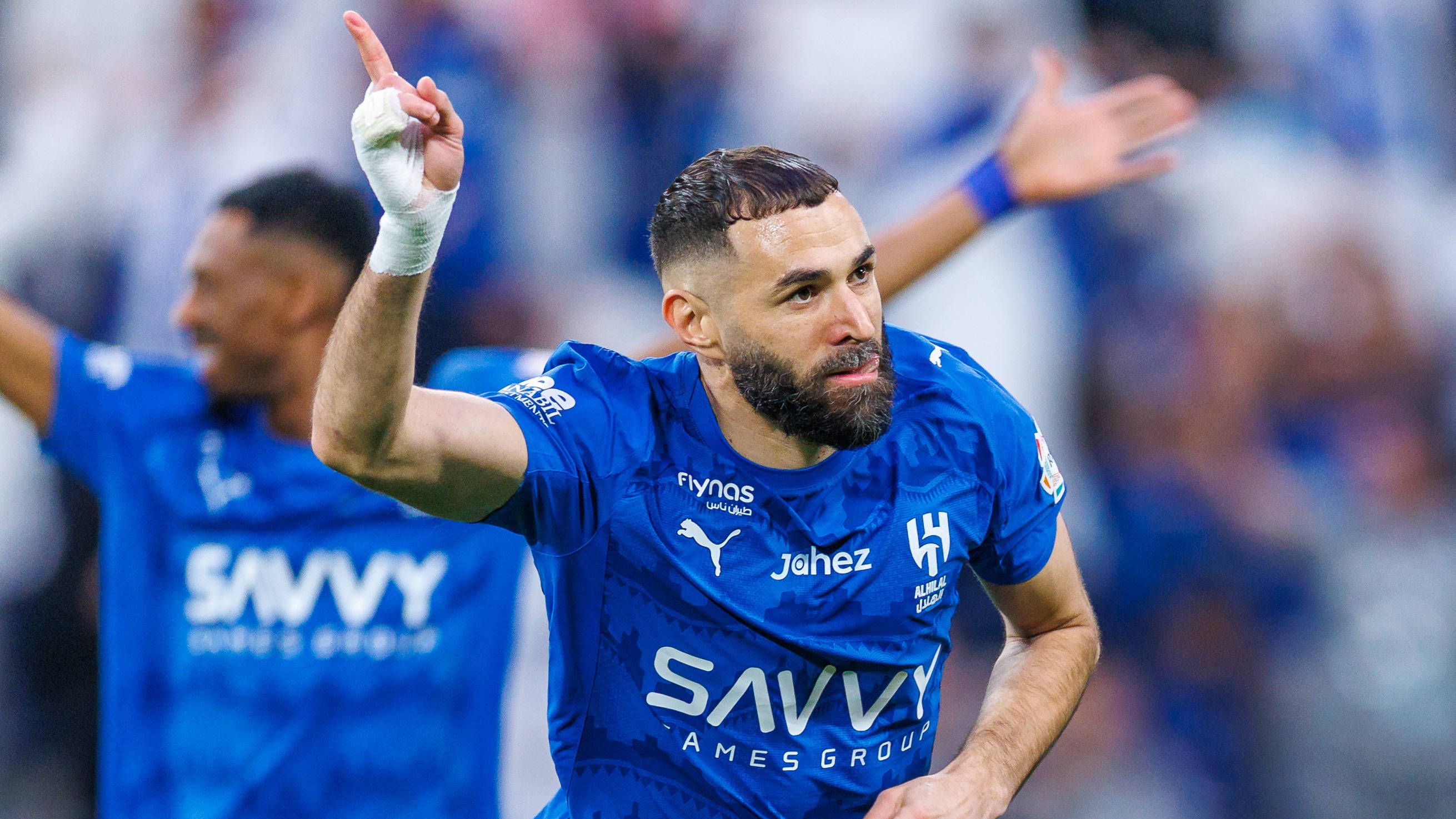 O Al-Hilal segue em busca do substituto de Benzema com nova proposta