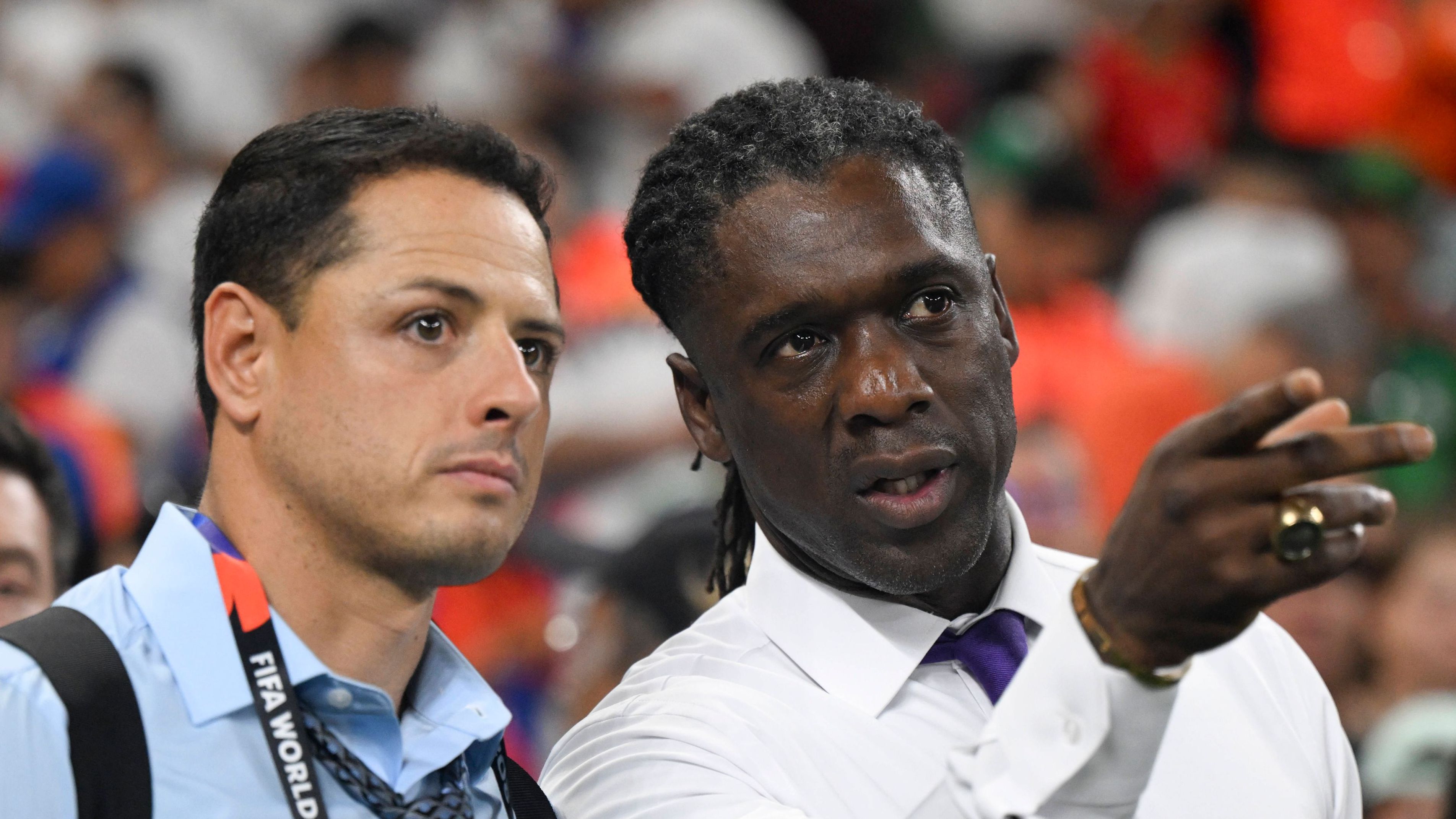 Derksen detona Clarence Seedorf sem piedade