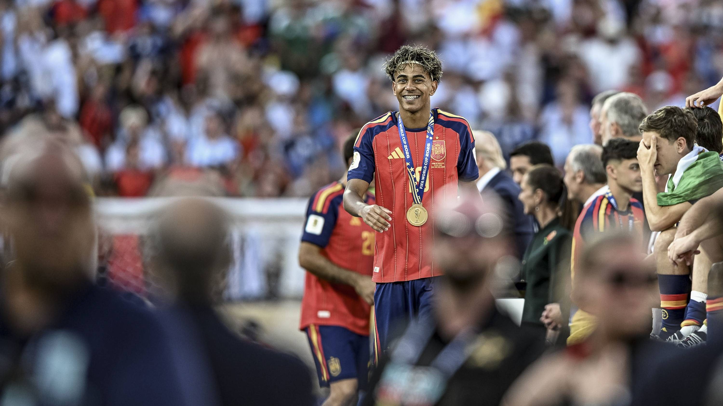 Ballon d'Or Rondo: Who wins the men's award? Can anyone beat Alexia ...