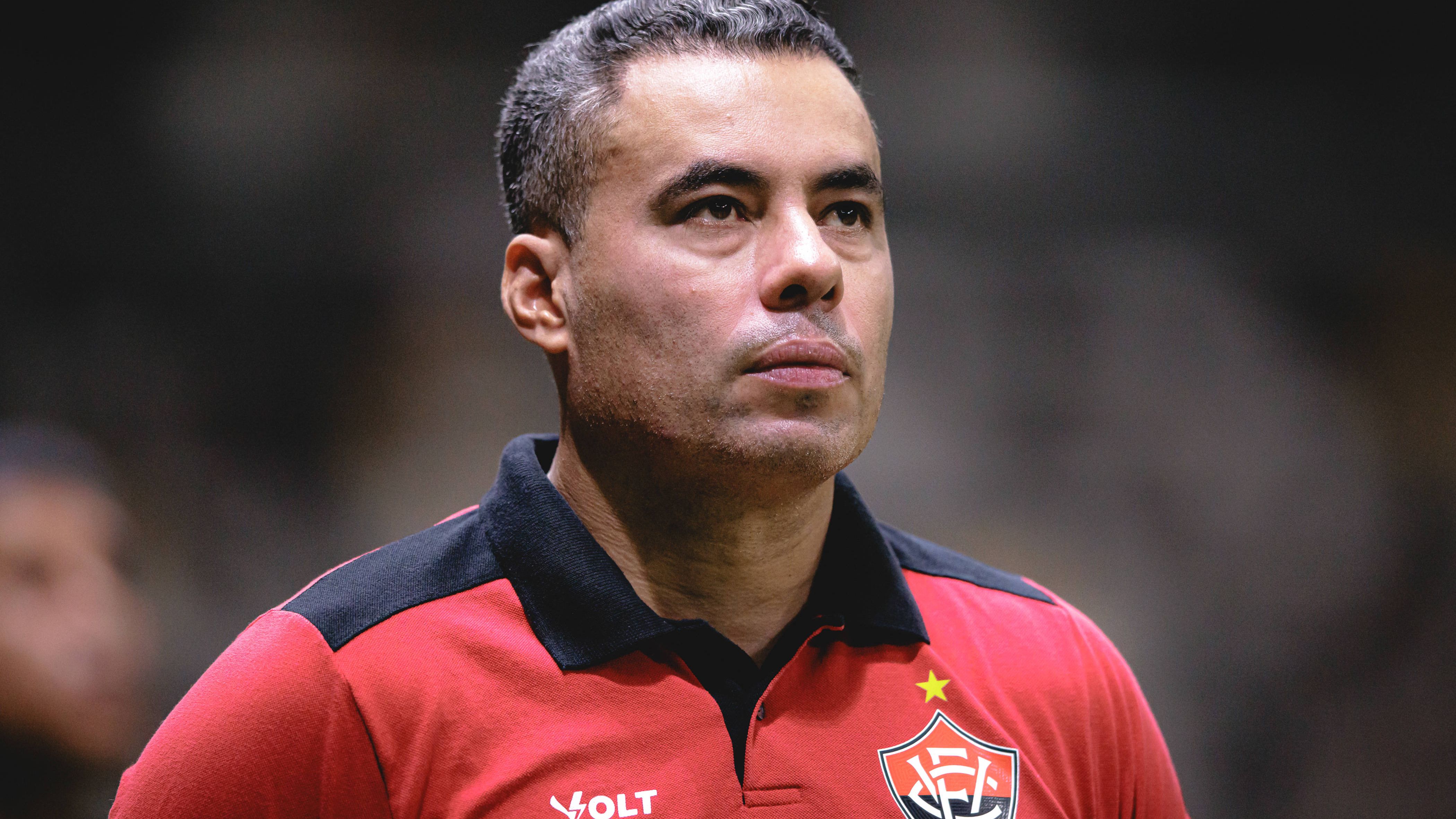 Jair Ventura deixa futuro no Vitória em aberto após eliminação