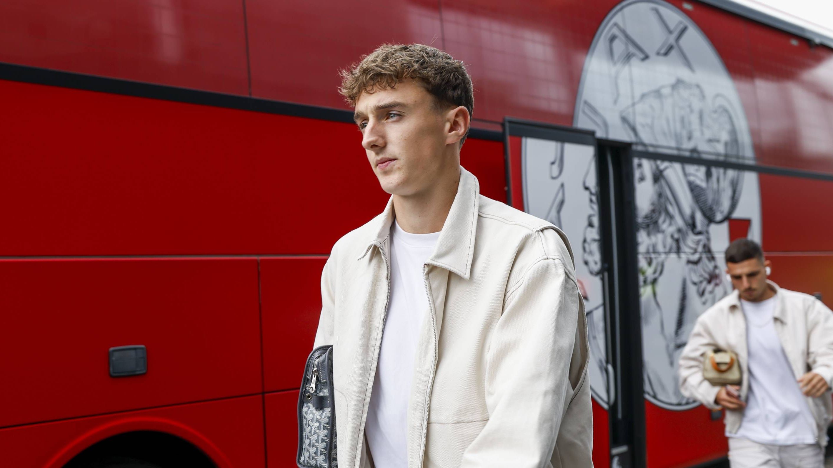 AD traz grande notícia sobre o futuro de Youri Baas no Ajax