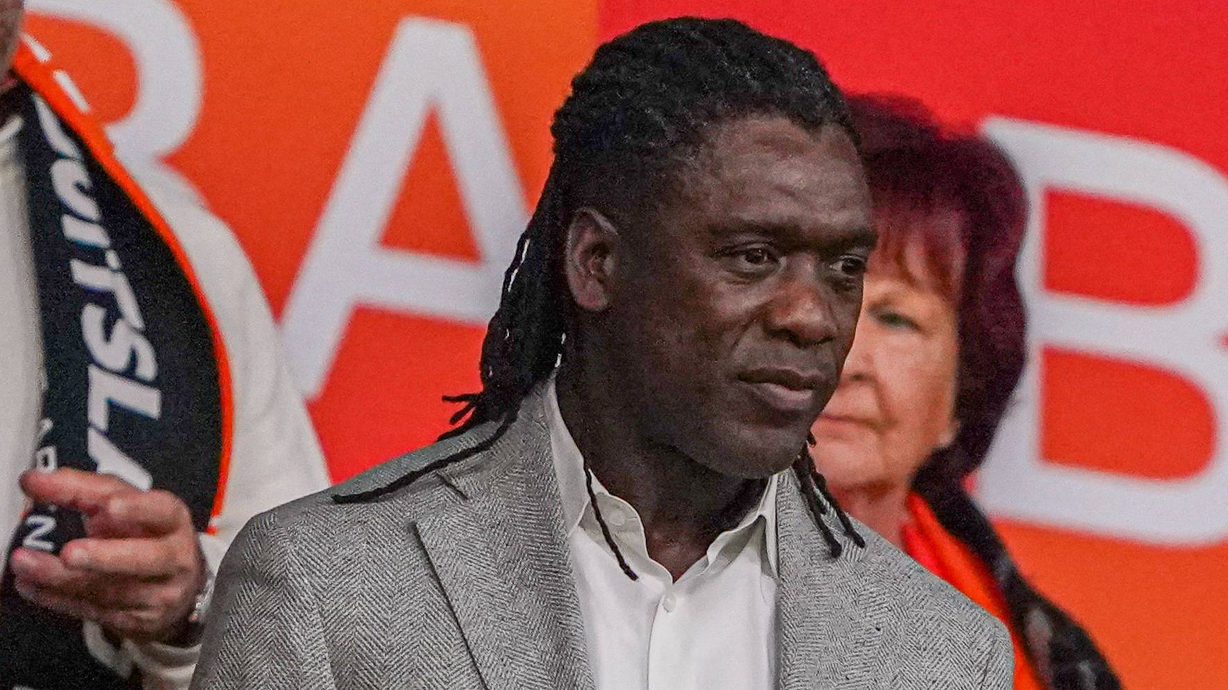 Clarence Seedorf returns to the dugout! Real Madrid and AC Milan icon ...
