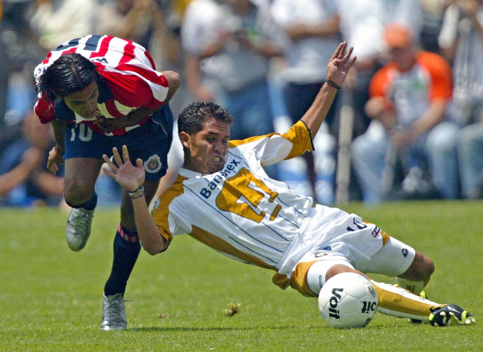 Chivas vs Pumas 2004 Liga MX