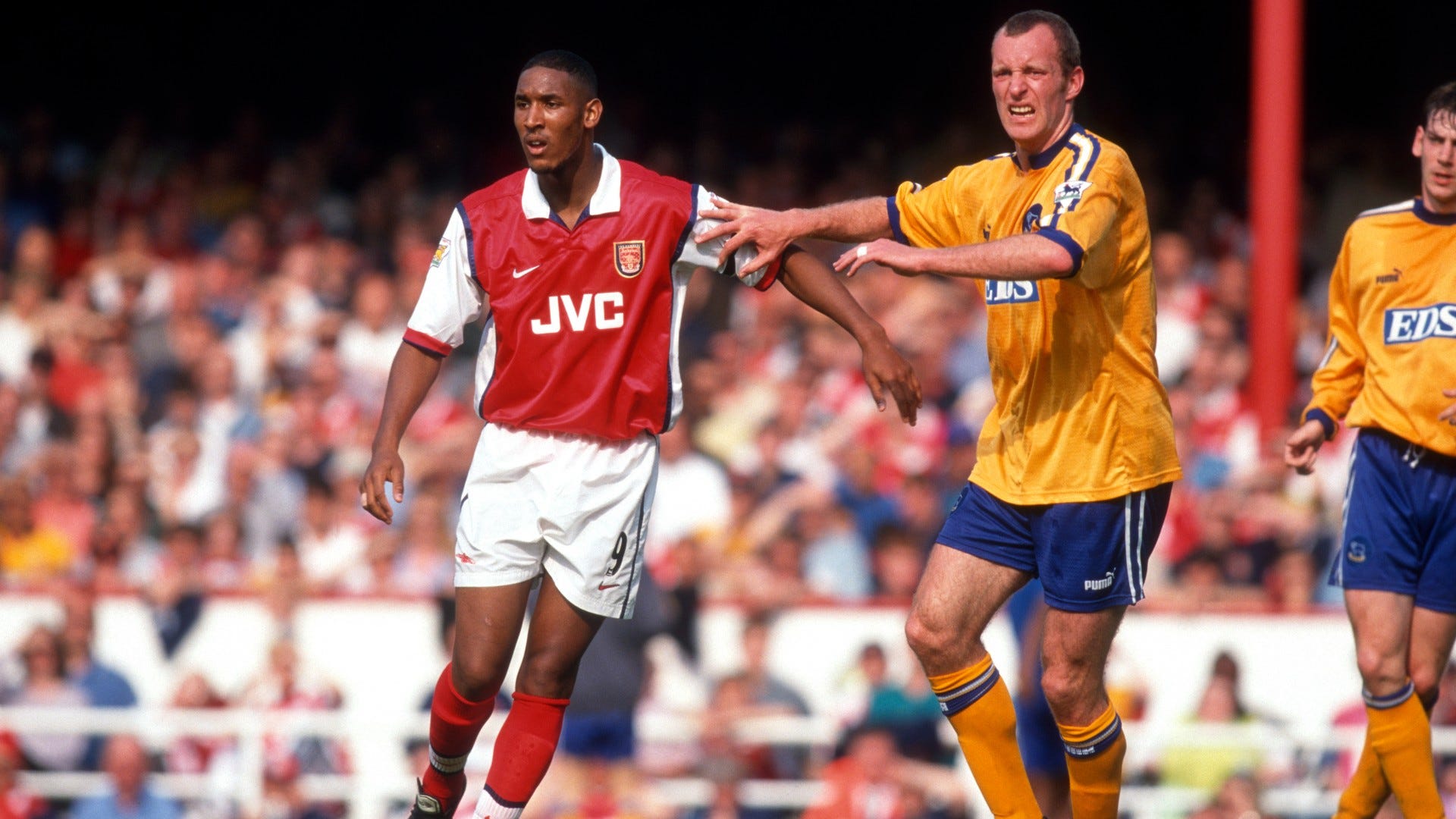 The 10 Best Arsenal Kits of All Time - Urban Pitch