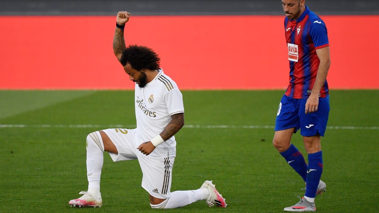 Marcelo kneel Real Madrid 2020