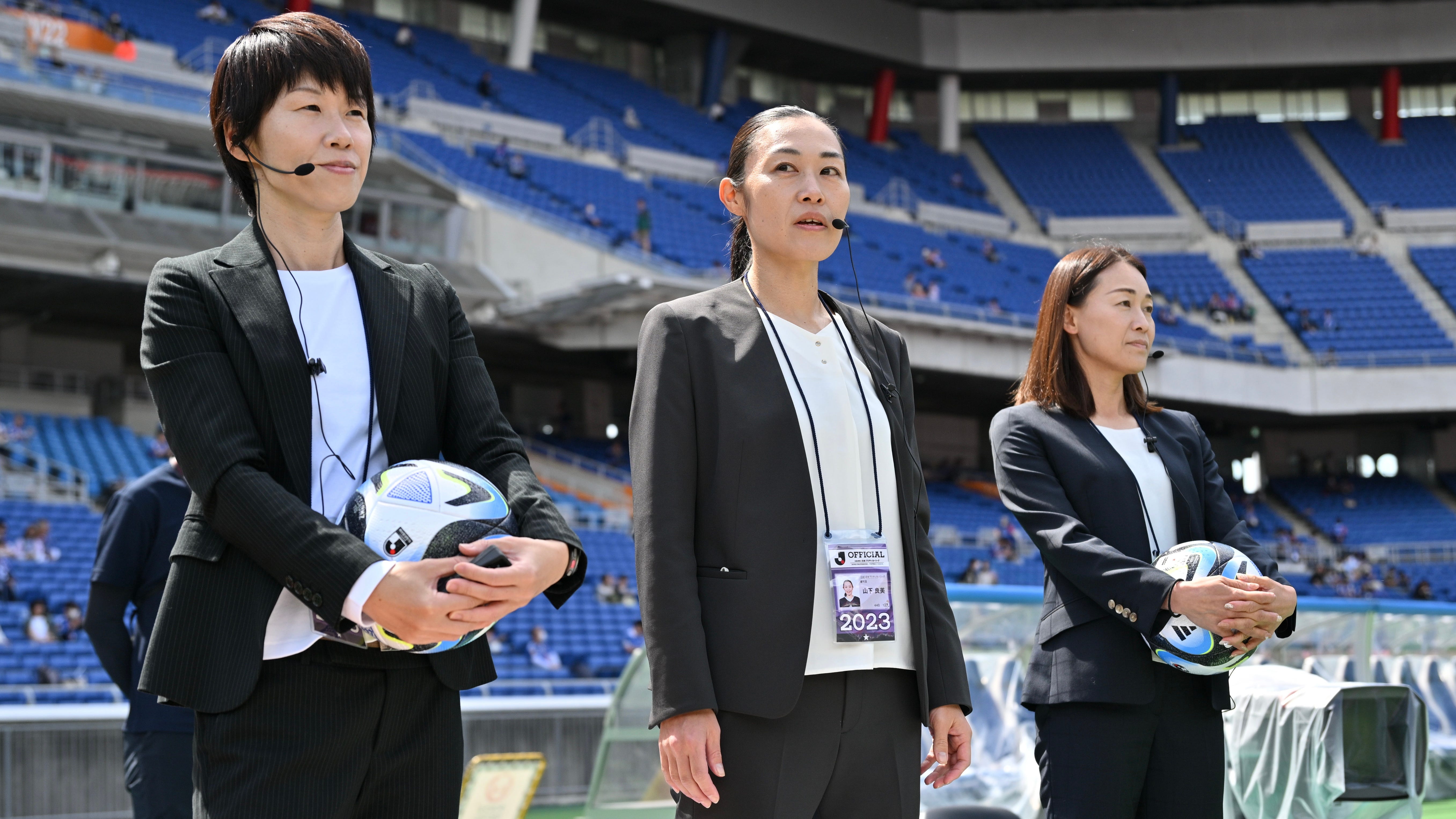 J史上初、女性審判員トリオが実現！歴史的一戦となった横浜FMvs名古屋。長谷川監督は評価「選手たちはストレスを感じていたと思いますが…」 - Goal.com