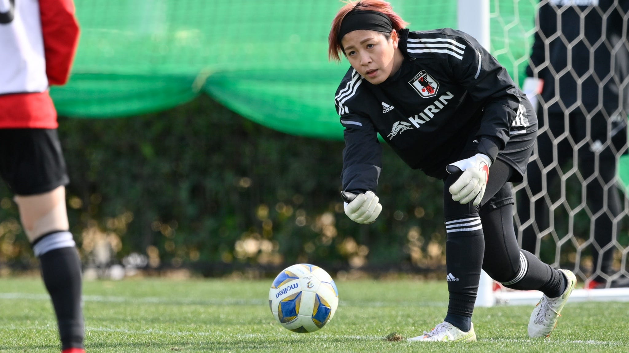 Jリーグにいる一番のお手本 なでしこの守護神 池田咲紀子が目指したgkとは Goal Com 日本