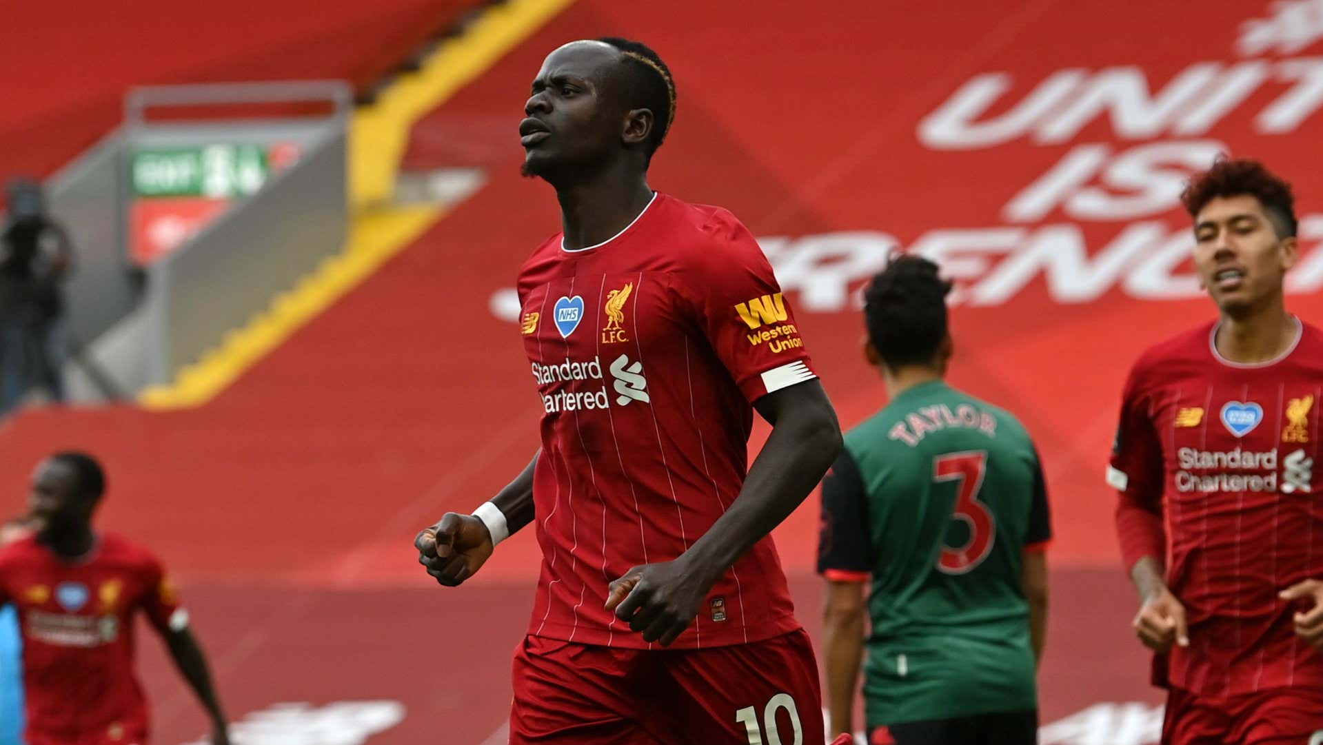 Sadio Mane Liverpool vs Aston Villa Premier League 2019-20
