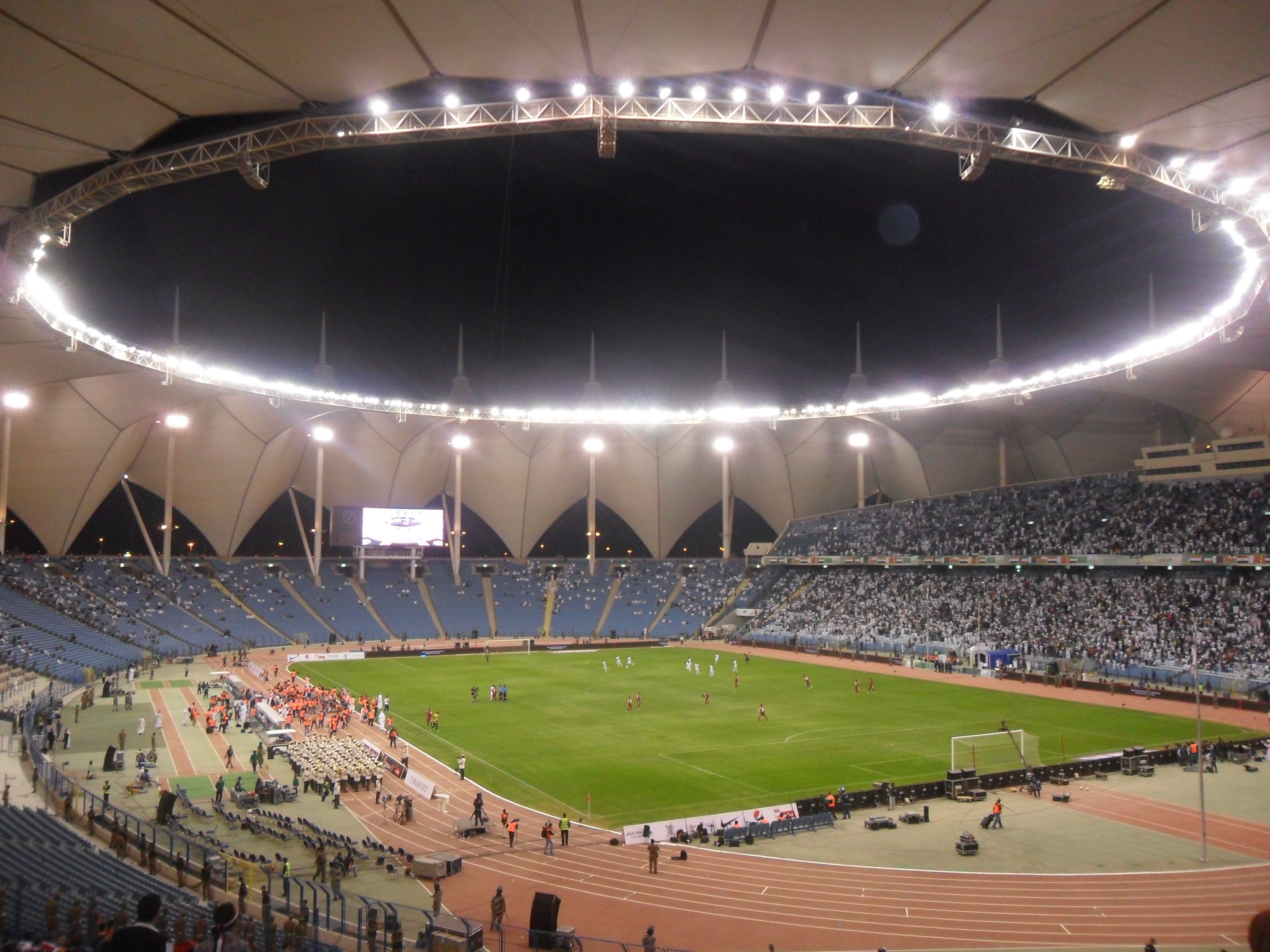 Международный стадион. Международный стадион имени короля Фахда. Стадион короля Фахда Рияд. Кинг Фахд стадион. Саудовская Аравия King Fahd Stadium.