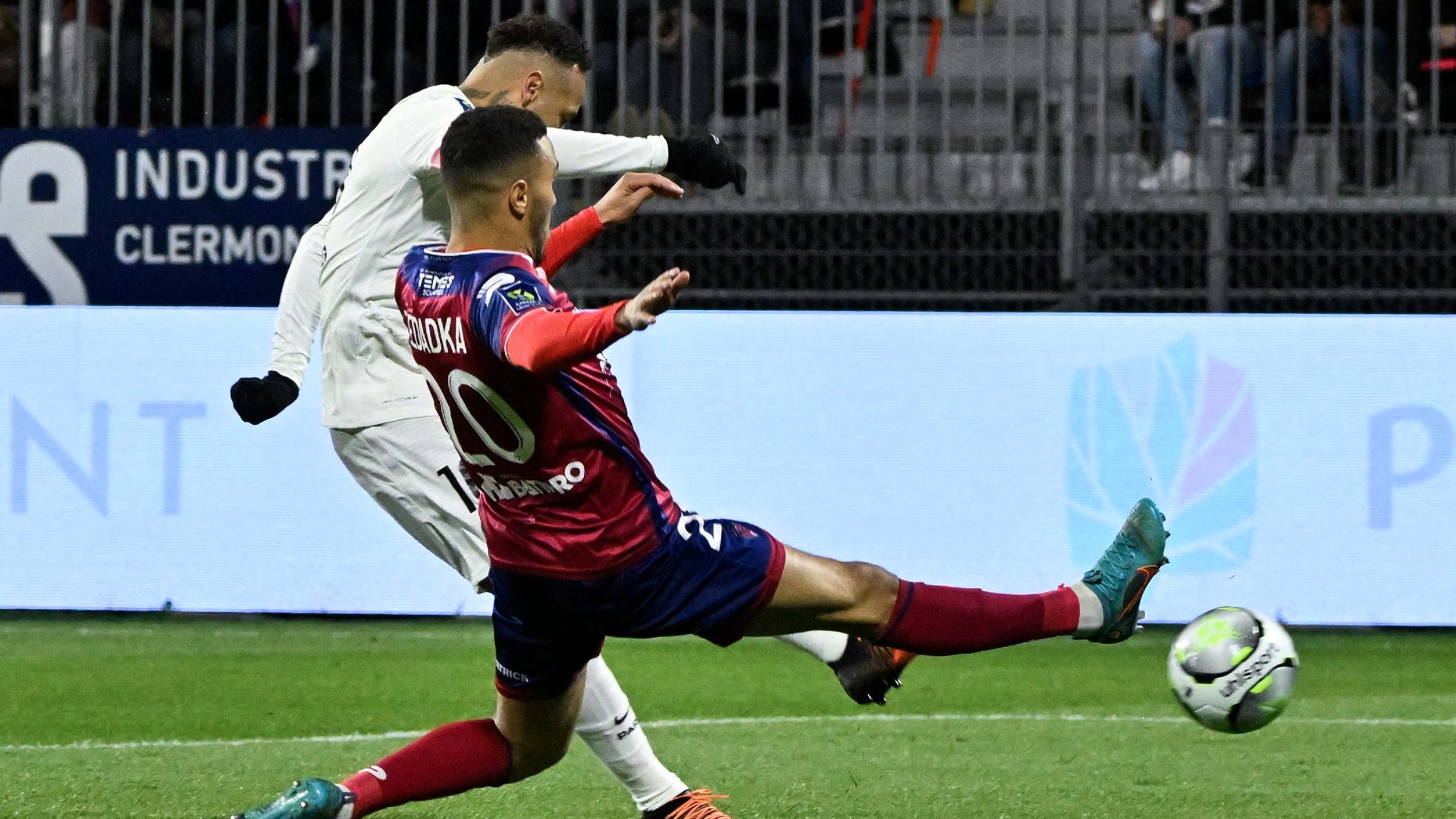 Neymar Clermont Foot vs PSG Ligue 1 2021-22