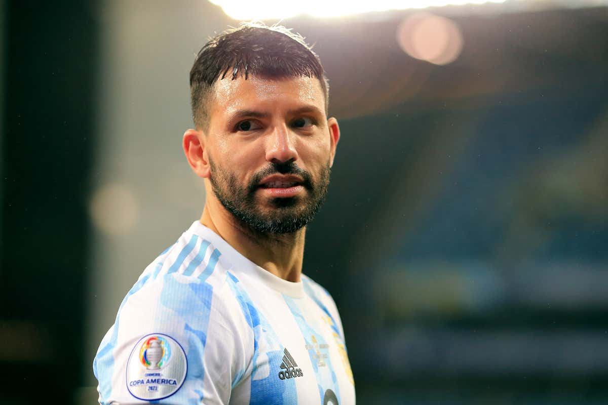 Aguero reveals his Argentina role at World Cup 2022 following chat with Messi and Scaloni | Goal.com