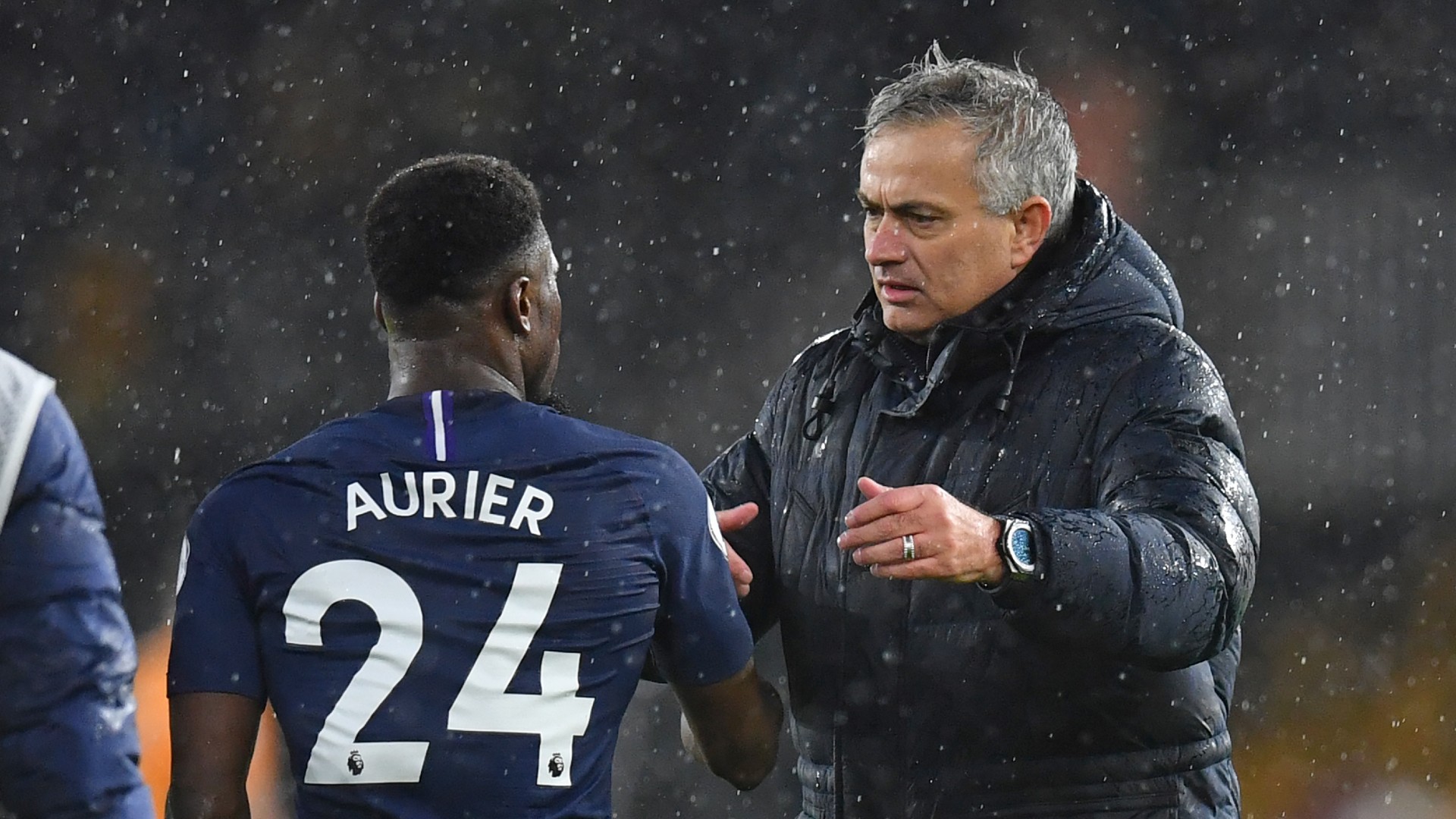 Serge Aurier tuyên bố về lý do đằng sau sự sụp đổ của Jose Mourinho
