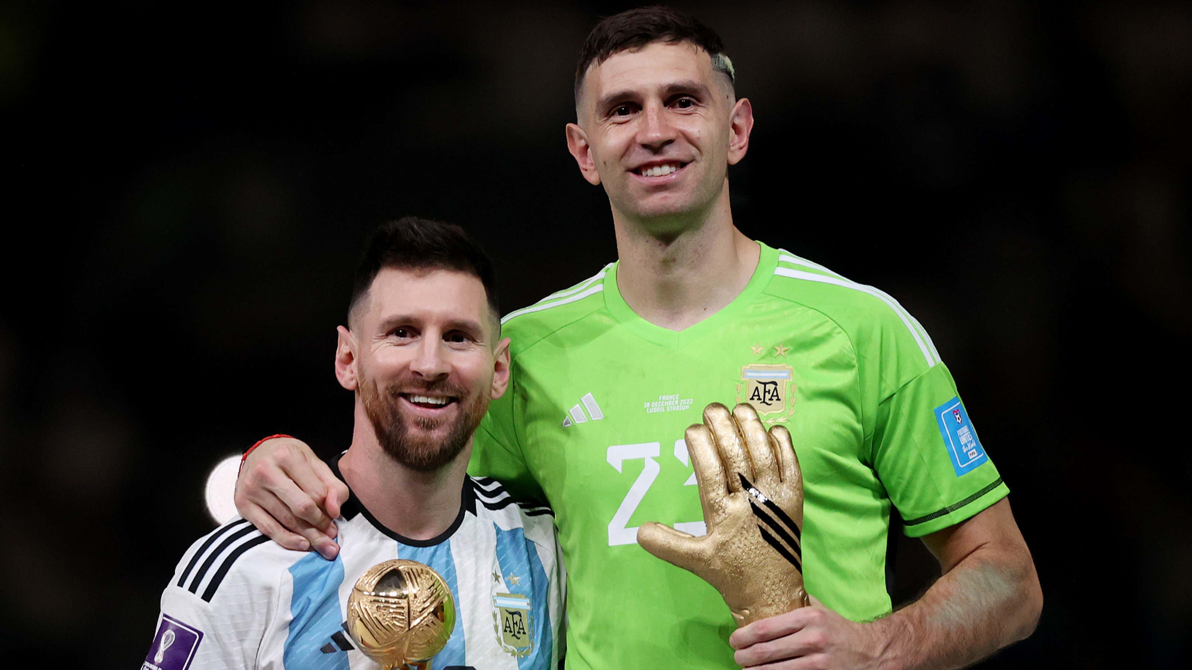 Emiliano Martinez Lionel Messi Argentina 2022 World Cup