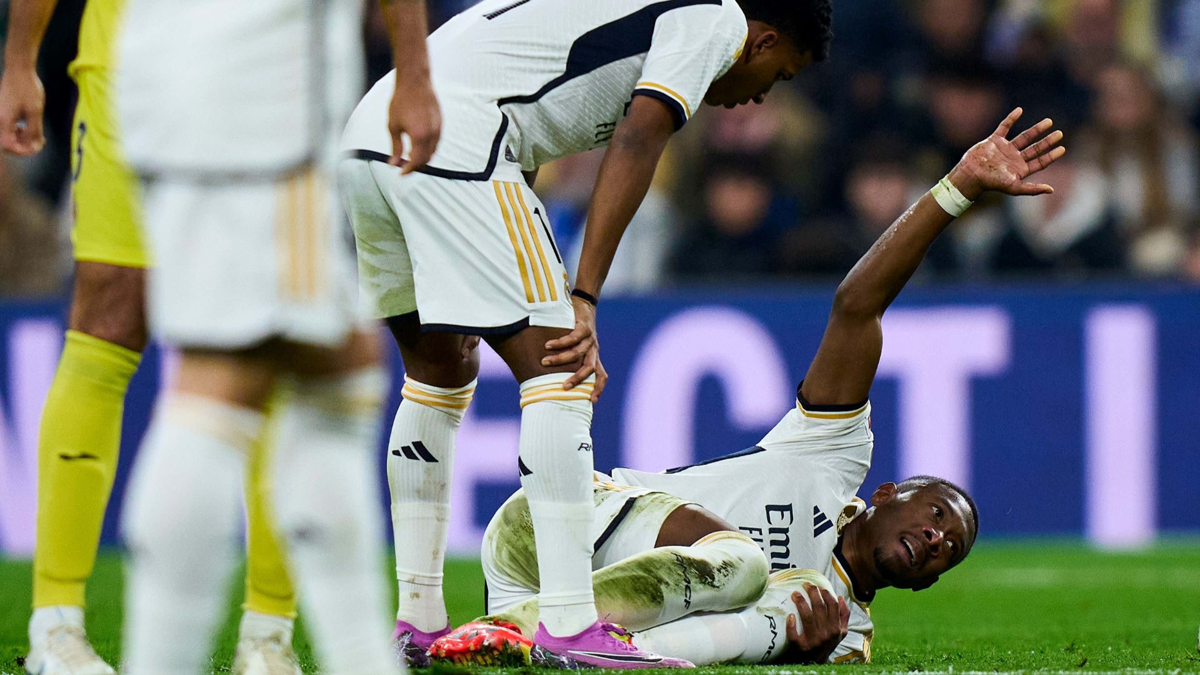 Worrying scenes for Real Madrid as David Alaba is forced off early against  Villarreal after horrible knee twist - adding to Carlo Ancelotti's  defensive woes | Goal.com