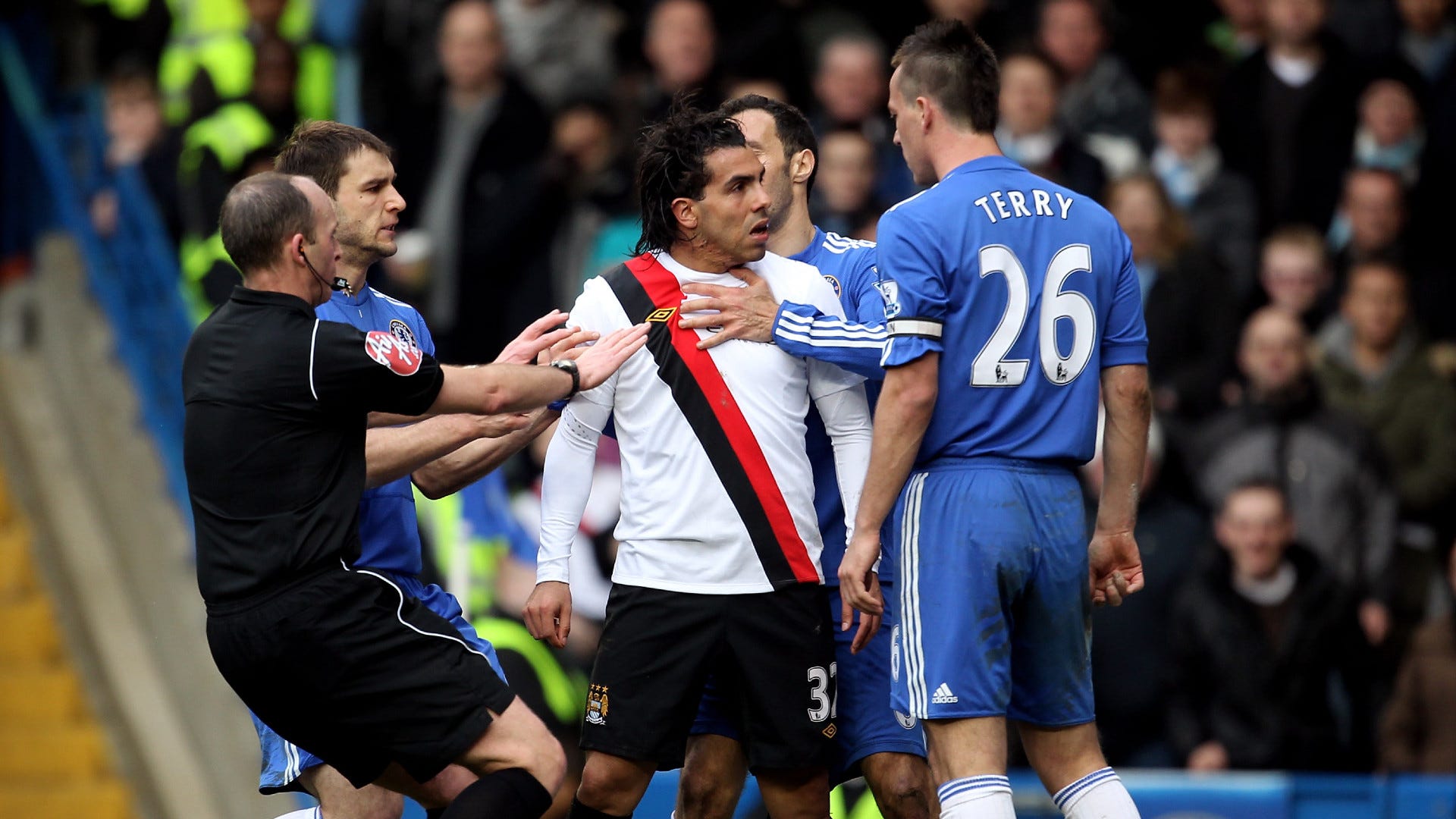 Tevez Terry Chelsea Manchester City 2010