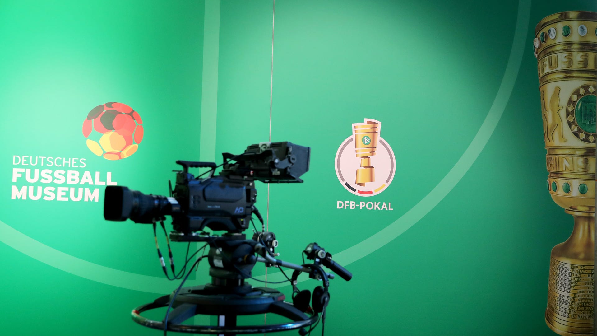 DFB-Pokal heute live Wer zeigt / überträgt die Spiele am Samstag? Goal Deutschland