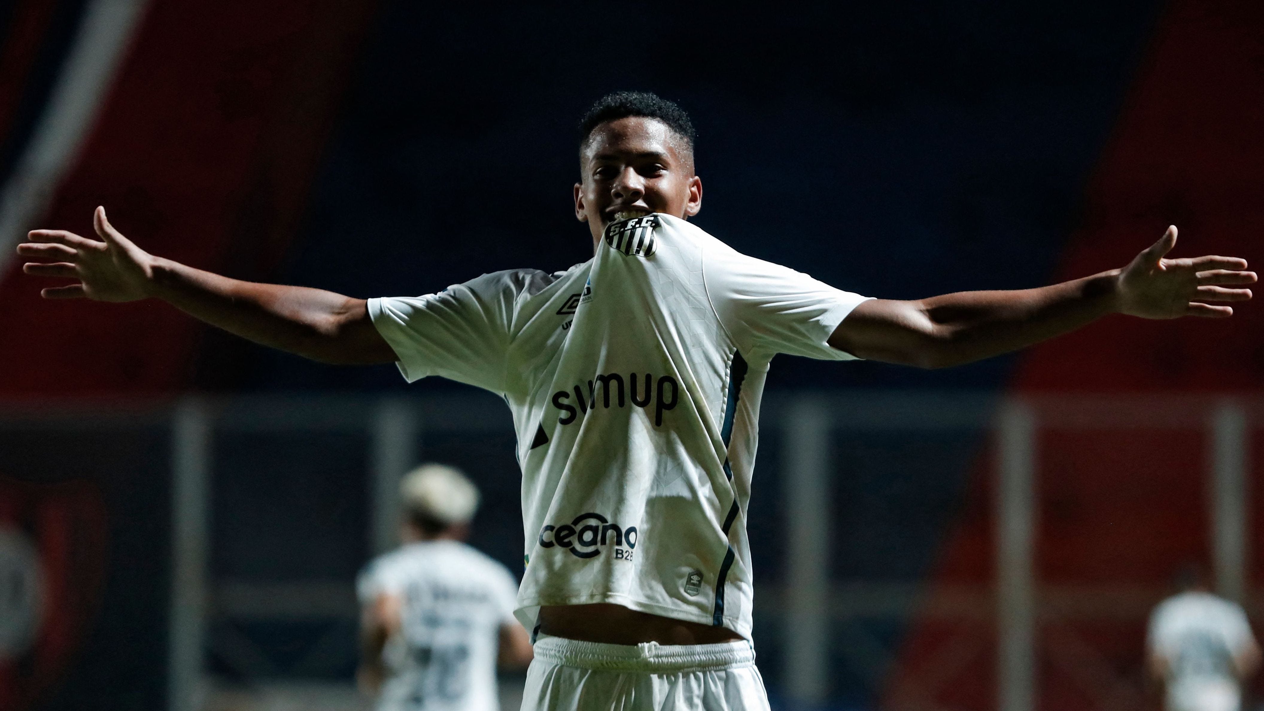 Angelo Gabriel: Why Chelsea are spending £13m on the Santos wonderkid who has  earned Neymar and Pele comparisons