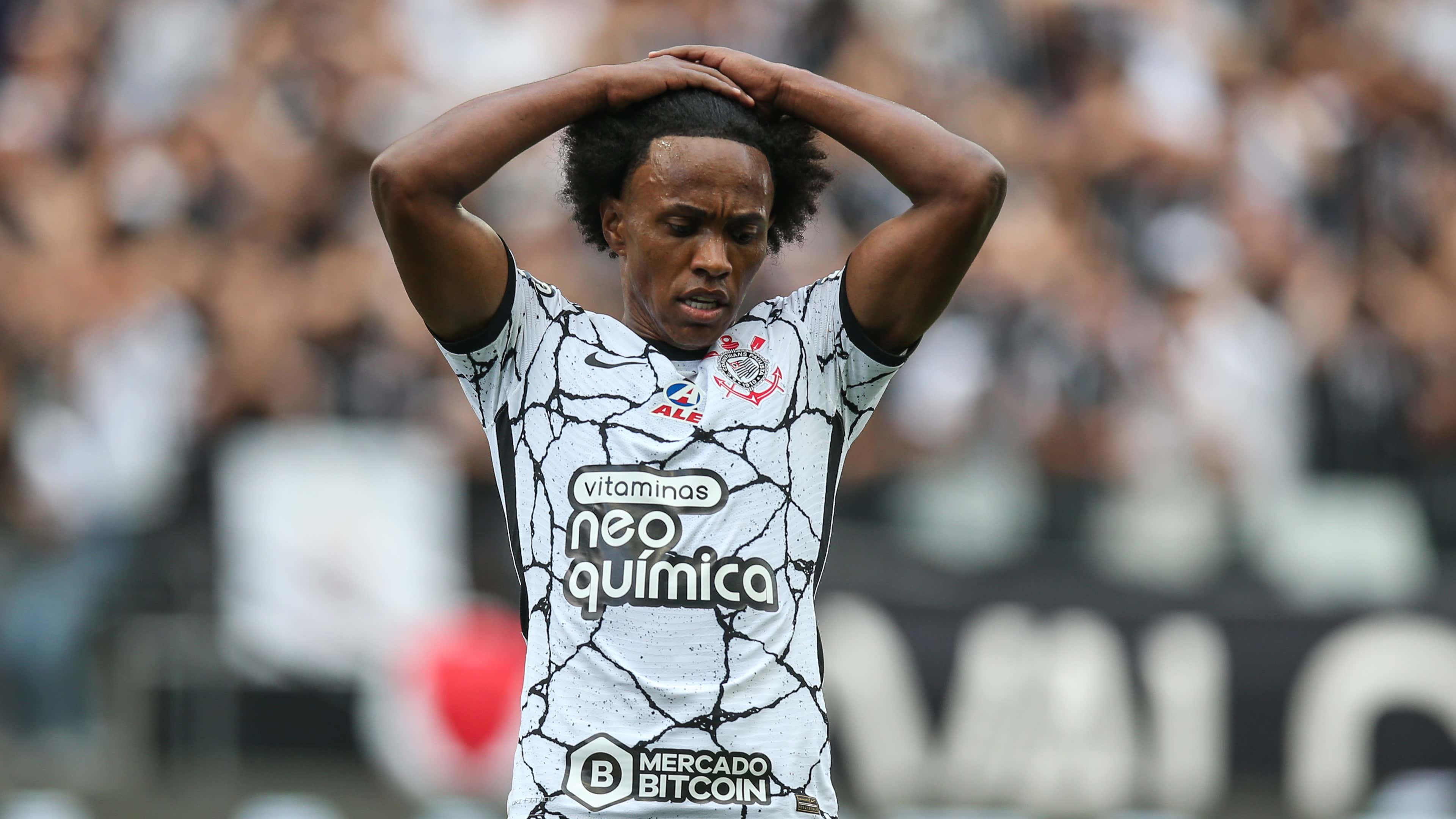 Willian lamenta em Corinthians x Grêmio