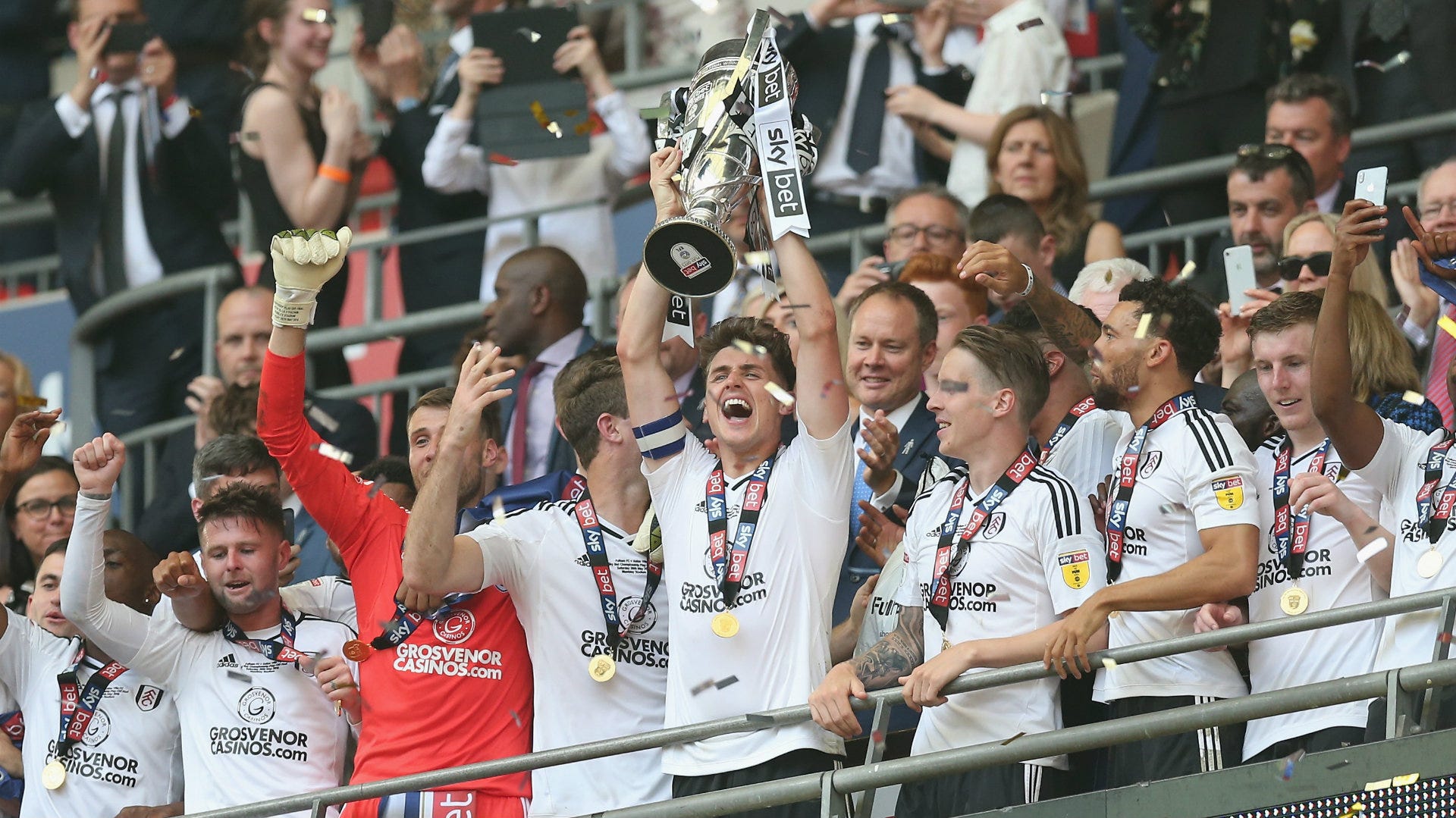 フラムが2013-14シーズン以来のプレミア復帰…1部昇格3クラブが