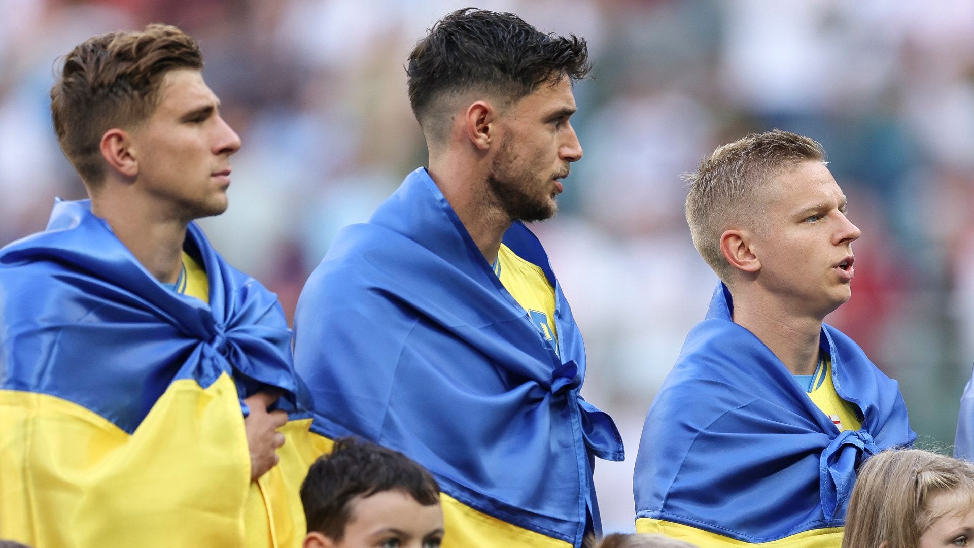 Україна запровадила часткове покарання за закриті двері після того, як у вересні Європейська футбольна асоціація (УЄФА) підтвердила расистські образи вболівальників щодо Англії та Італії.