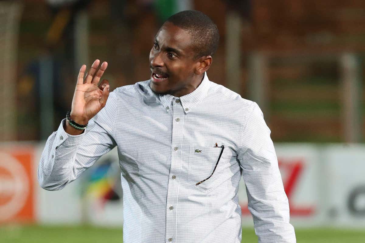 Rhulani Mokwena confused why people are starting to doubt Sundowns’ prowess