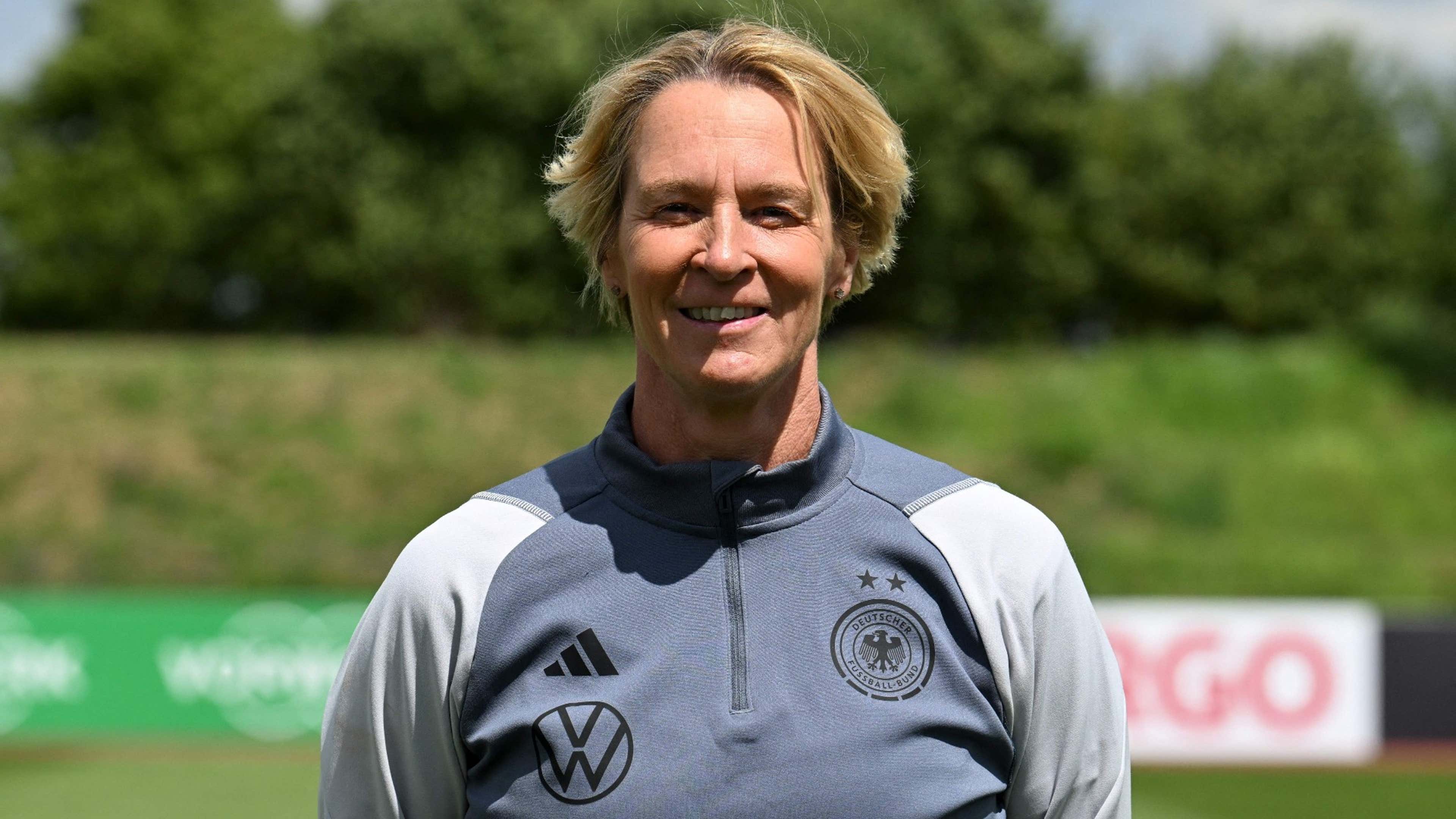 Germany's head coach Martina Voss-Tecklenburg