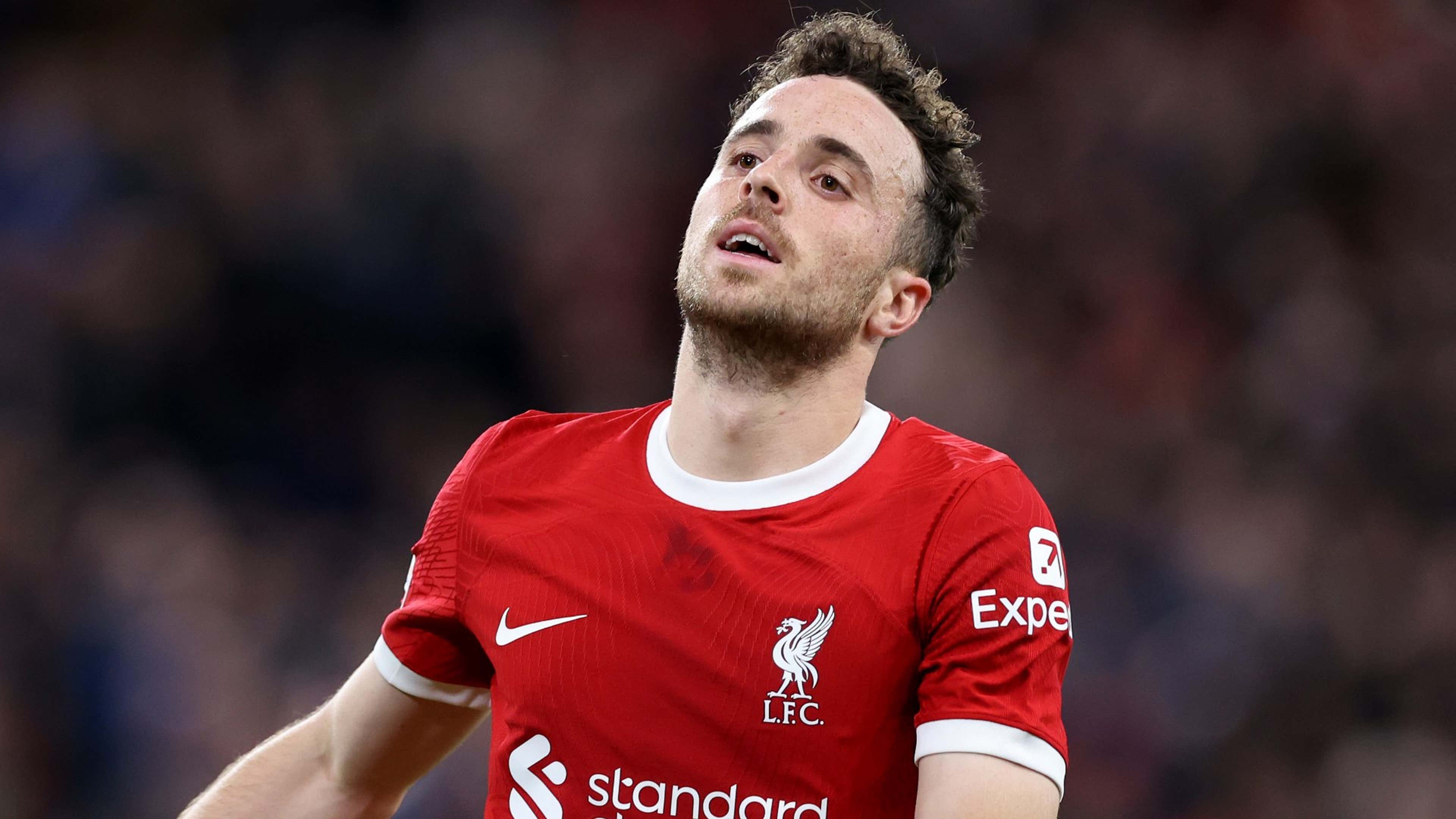 Injury DISASTER for Liverpool! Diogo Jota appears to suffer serious knee  issue as Curtis Jones also limps out of chaotic Brentford game to force  Mohamed Salah into early return | Goal.com