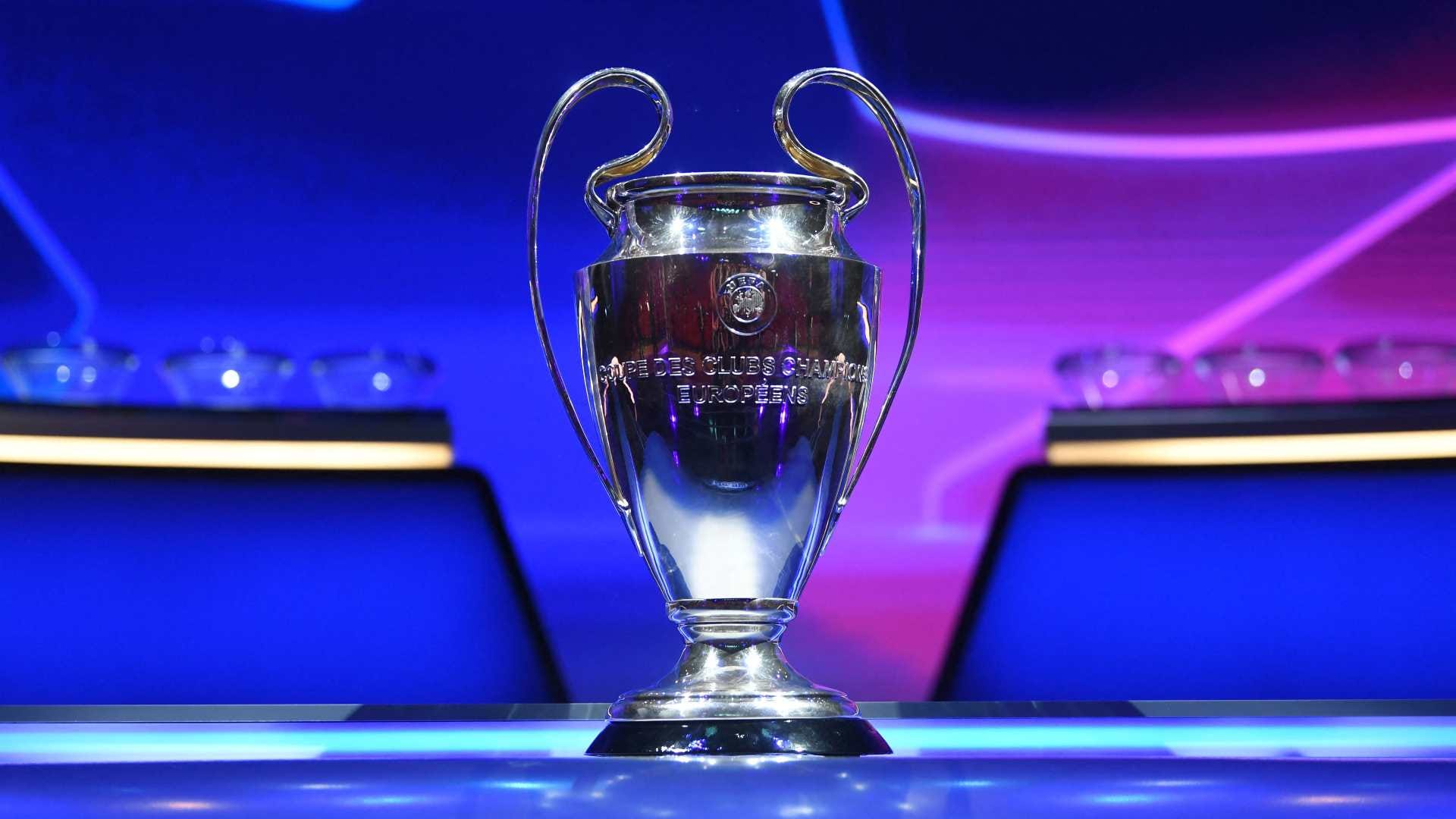 20210827 Champions League Trophy