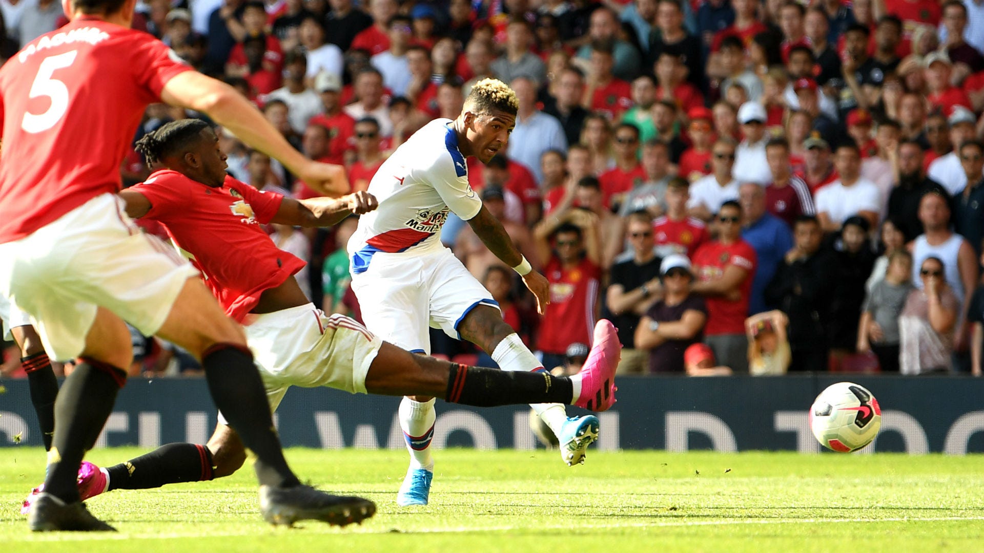 Man Utd 1 Crystal Palace 2: Eagles record Premier League first as they ...