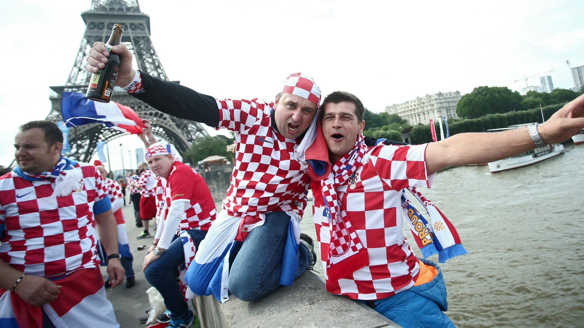 Croatia Fans Paris Euro