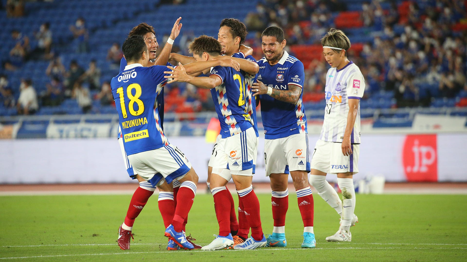 横浜f マリノス サンフレッチェ広島も寄せ付けず 上位対決完勝で6連勝 Jリーグ Goal Com 日本