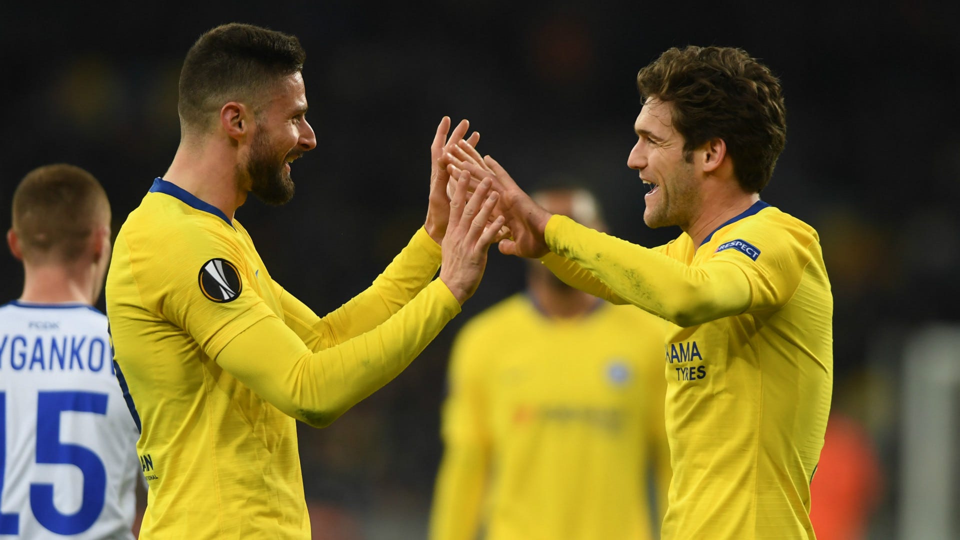Olivier Giroud Marcos Alonso Chelsea 2018-19
